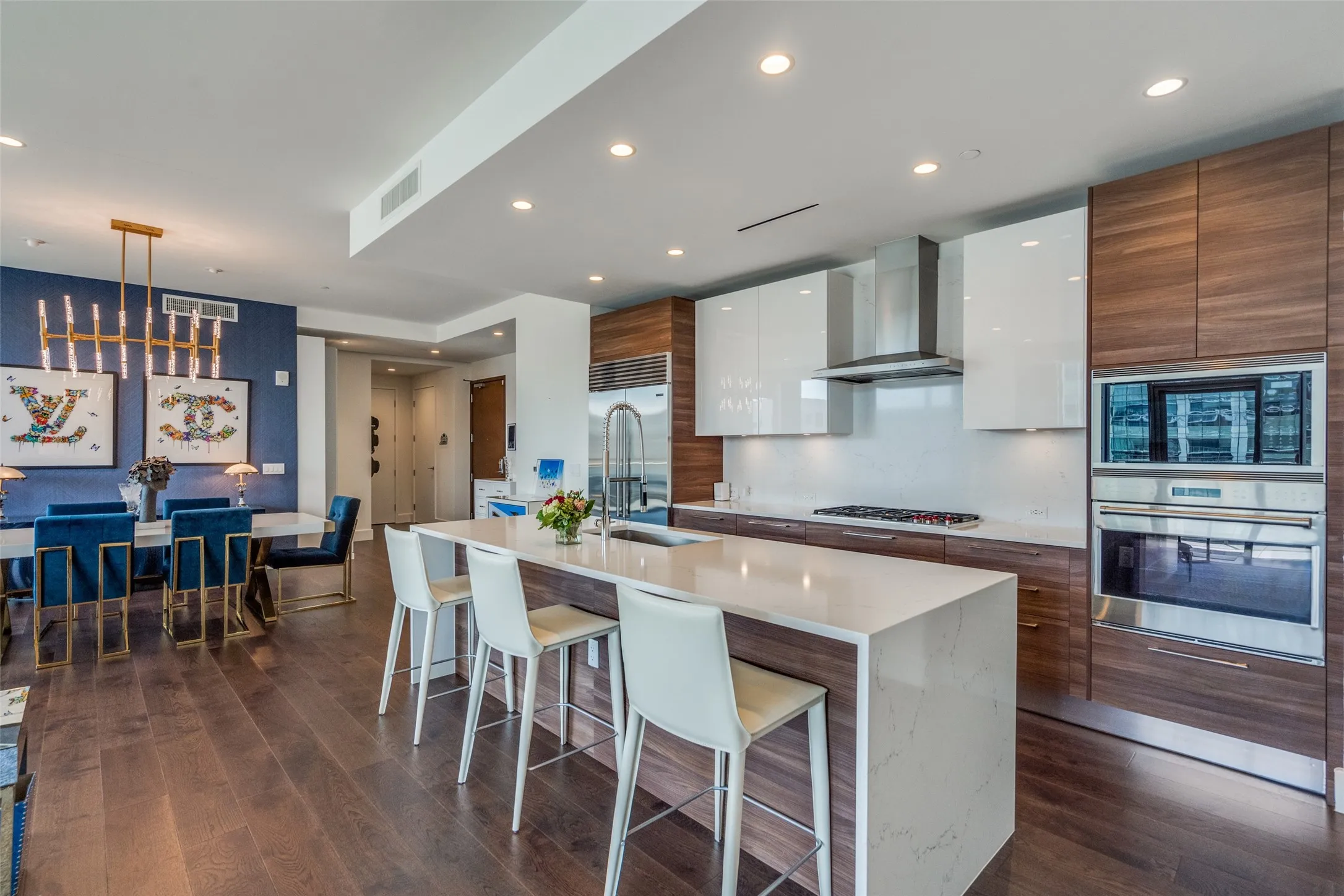 Condominium For Sale in Collin County , 7901 Windrose Avenue 504, Plano, Texas 75024, 3 Bedroom, 4 Bathroom, 2 Garage spaces, 2,589 Sqft, built in 2019, mls#21289376, Real Estate Agent in Plano, Homes For Sale in Collin county, Homes For Sale in Plano, Realtor in Plano Texas, Real Estate Brokerage Independent Realty Texas, Luminita Cordes Realtor