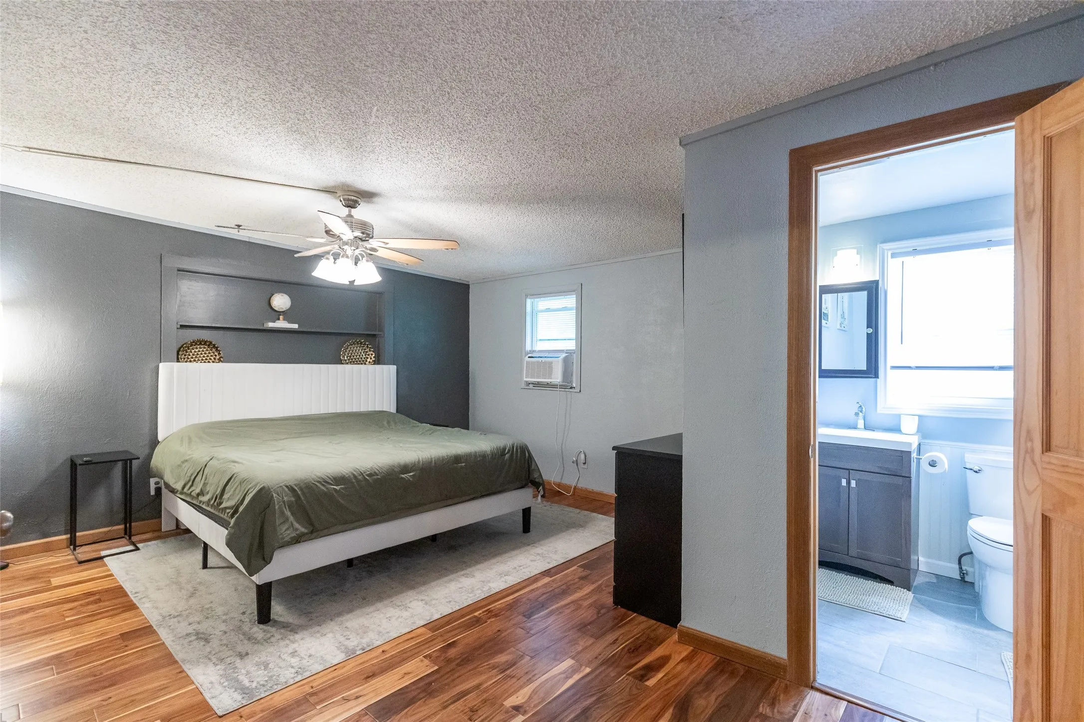 Single Family Residence For Sale in Jones County , 9732 Cove Road, Abilene, Texas 79601, 3 Bedroom, 2 Bathroom, Garage spaces, 1,759 Sqft, built in 1958, mls#21290012, Real Estate Agent in Abilene, Homes For Sale in Jones county, Homes For Sale in Abilene, Realtor in Abilene Texas, Real Estate Brokerage Independent Realty Texas, Luminita Cordes Realtor