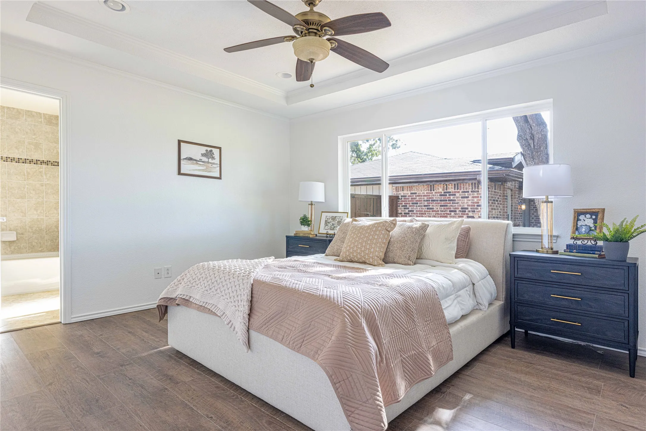 Single Family Residence For Rent in Denton County , 1734 Sterling Lane, Lewisville, Texas 75067, 3 Bedroom, 2 Bathroom, 2 Garage spaces, 1,670 Sqft, built in 1983, mls#21290218, Real Estate Agent in Lewisville, Homes For Rent in Denton county, Homes For Rent in Lewisville, Realtor in Lewisville Texas, Real Estate Brokerage Independent Realty Texas, Luminita Cordes Realtor