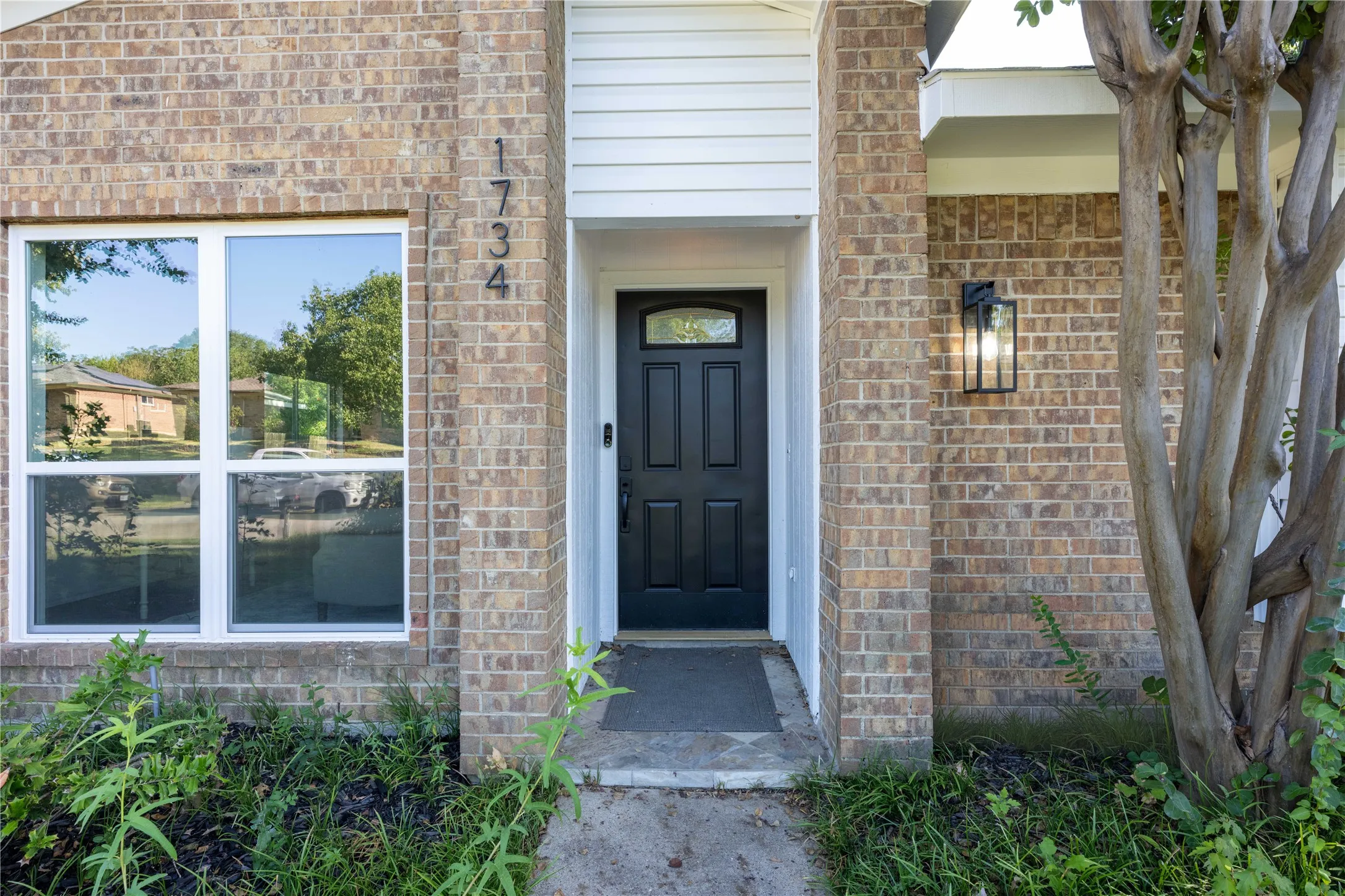 1734 Sterling Ln, Lewisville