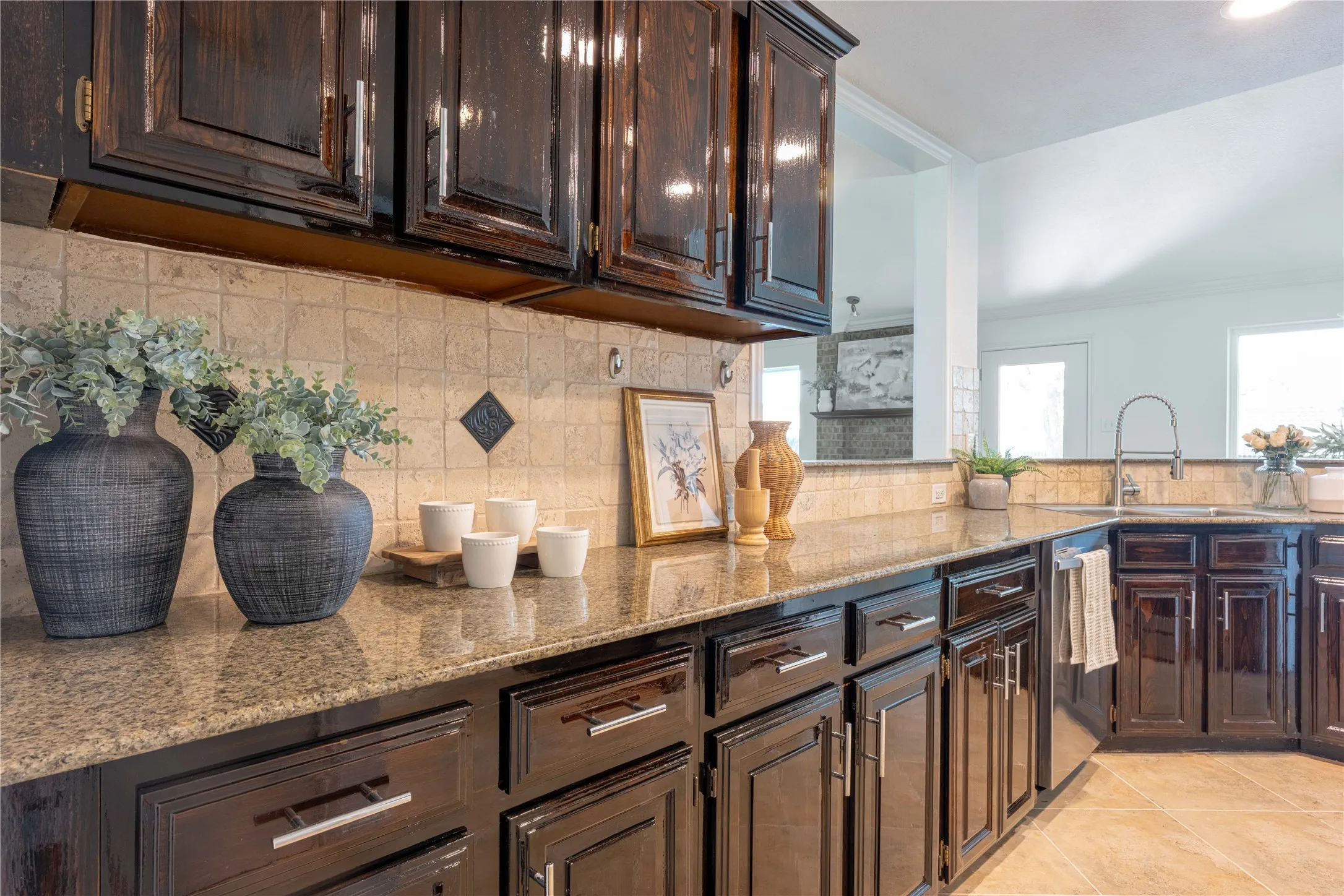 Single Family Residence For Rent in Denton County , 1734 Sterling Lane, Lewisville, Texas 75067, 3 Bedroom, 2 Bathroom, 2 Garage spaces, 1,670 Sqft, built in 1983, mls#21290218, Real Estate Agent in Lewisville, Homes For Rent in Denton county, Homes For Rent in Lewisville, Realtor in Lewisville Texas, Real Estate Brokerage Independent Realty Texas, Luminita Cordes Realtor