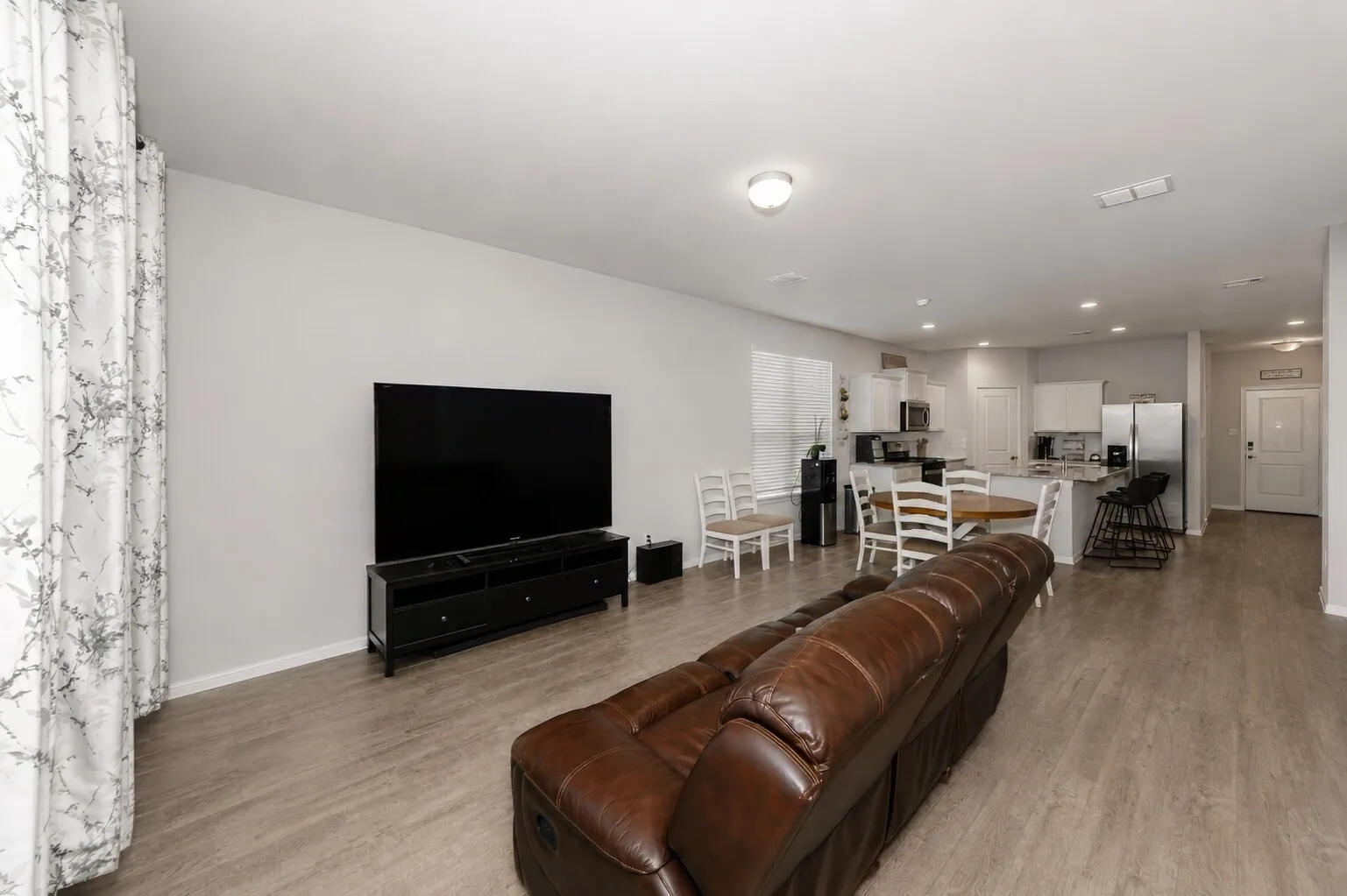 Single Family Residence For Sale in Wise County , 116 Birch Street, Boyd, Texas 76023, 4 Bedroom, 2 Bathroom, 2 Garage spaces, 1,838 Sqft, built in 2024, mls#21285266, Real Estate Agent in Boyd, Homes For Sale in Wise county, Homes For Sale in Boyd, Realtor in Boyd Texas, Real Estate Brokerage Independent Realty Texas, Luminita Cordes Realtor