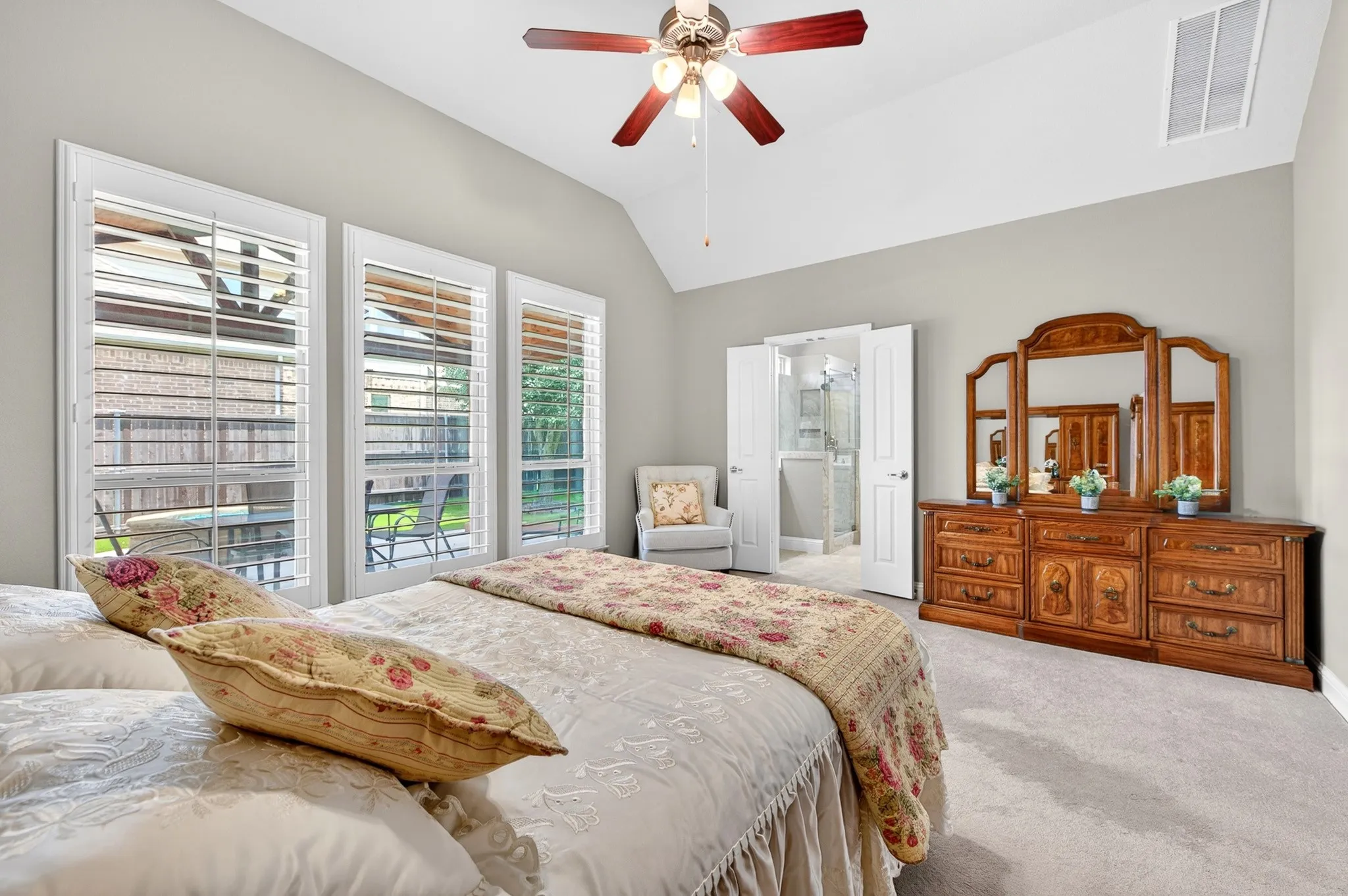 Single Family Residence For Sale in Collin County , 6612 Fortuna Lane, Mc Kinney, Texas 75070, 3 Bedroom, 2 Bathroom, 2 Garage spaces, 2,176 Sqft, built in 2015, mls#21287801, Real Estate Agent in Mc Kinney, Homes For Sale in Collin county, Homes For Sale in Mc Kinney, Realtor in Mc Kinney Texas, Real Estate Brokerage Independent Realty Texas, Luminita Cordes Realtor