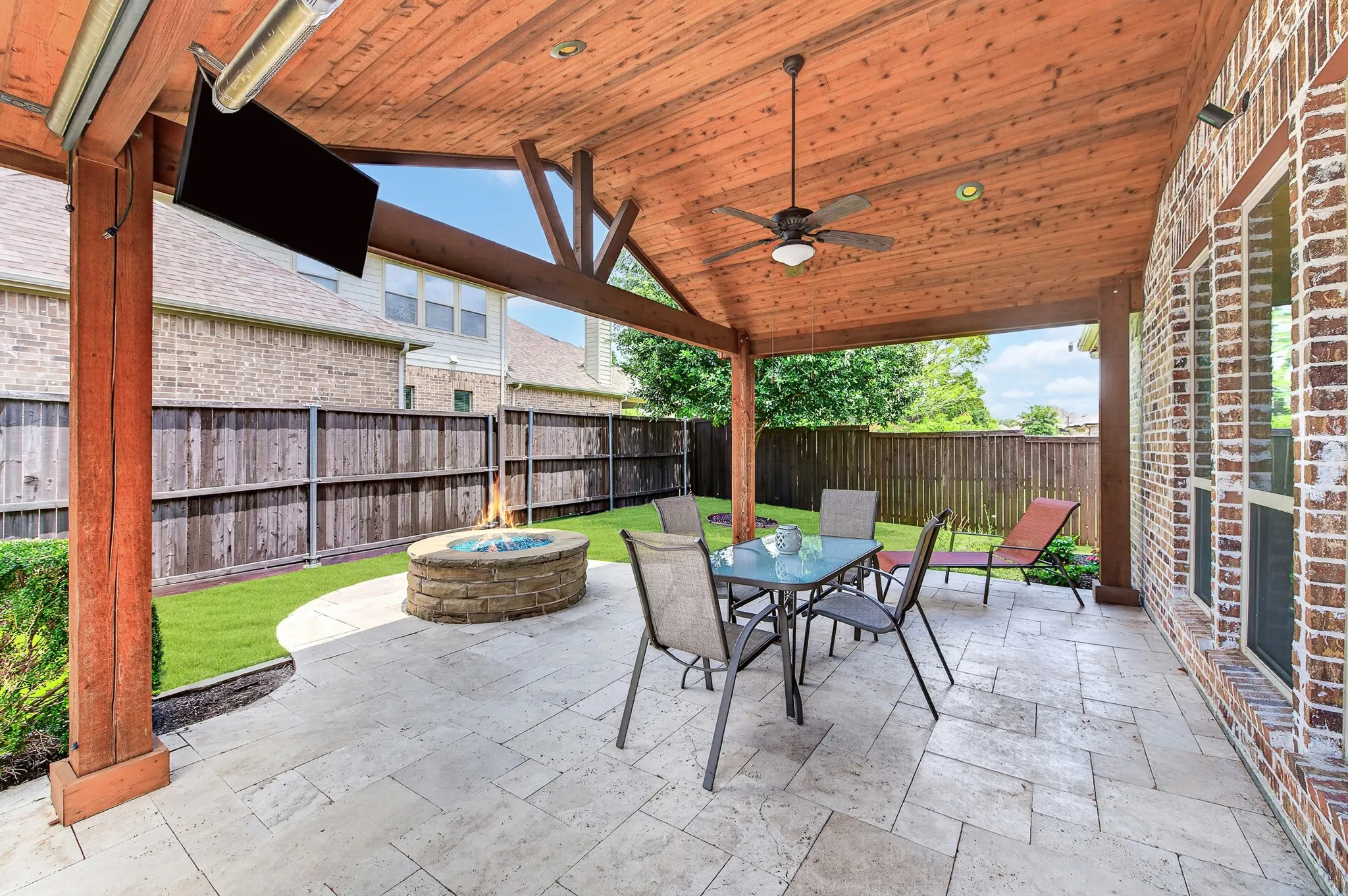 Single Family Residence For Sale in Collin County , 6612 Fortuna Lane, Mc Kinney, Texas 75070, 3 Bedroom, 2 Bathroom, 2 Garage spaces, 2,176 Sqft, built in 2015, mls#21287801, Real Estate Agent in Mc Kinney, Homes For Sale in Collin county, Homes For Sale in Mc Kinney, Realtor in Mc Kinney Texas, Real Estate Brokerage Independent Realty Texas, Luminita Cordes Realtor