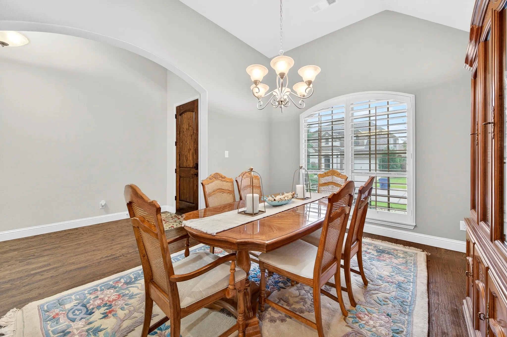 Single Family Residence For Sale in Collin County , 6612 Fortuna Lane, Mc Kinney, Texas 75070, 3 Bedroom, 2 Bathroom, 2 Garage spaces, 2,176 Sqft, built in 2015, mls#21287801, Real Estate Agent in Mc Kinney, Homes For Sale in Collin county, Homes For Sale in Mc Kinney, Realtor in Mc Kinney Texas, Real Estate Brokerage Independent Realty Texas, Luminita Cordes Realtor
