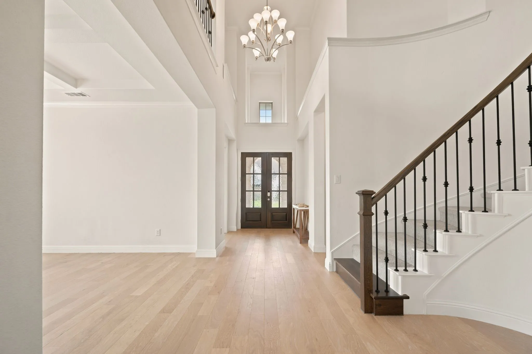 Single Family Residence For Sale in Tarrant County , 1902 Hamilton Park Drive, Mansfield, Texas 76063, 5 Bedroom, 5 Bathroom, 4 Garage spaces, 4,465 Sqft, built in 2023, mls#21289165, Real Estate Agent in Mansfield, Homes For Sale in Tarrant county, Homes For Sale in Mansfield, Realtor in Mansfield Texas, Real Estate Brokerage Independent Realty Texas, Luminita Cordes Realtor