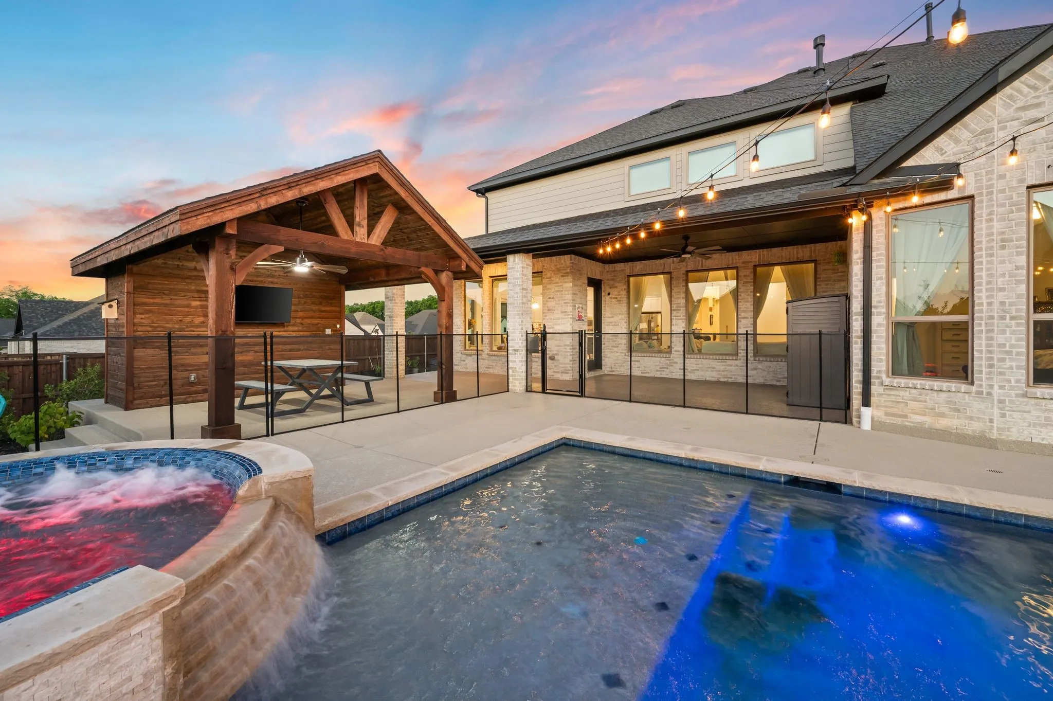 Single Family Residence For Sale in Tarrant County , 1902 Hamilton Park Drive, Mansfield, Texas 76063, 5 Bedroom, 5 Bathroom, 4 Garage spaces, 4,465 Sqft, built in 2023, mls#21289165, Real Estate Agent in Mansfield, Homes For Sale in Tarrant county, Homes For Sale in Mansfield, Realtor in Mansfield Texas, Real Estate Brokerage Independent Realty Texas, Luminita Cordes Realtor