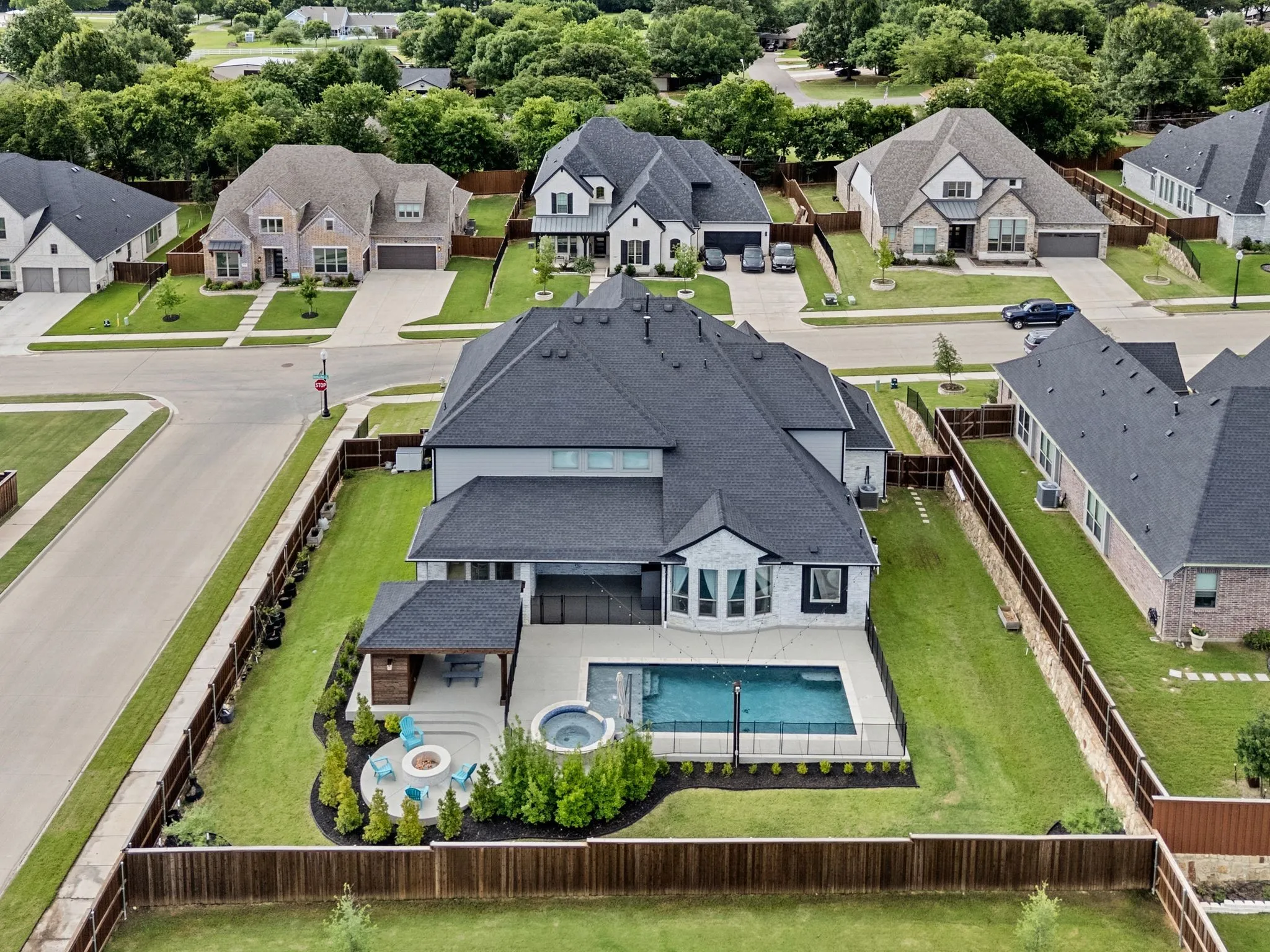 Single Family Residence For Sale in Tarrant County , 1902 Hamilton Park Drive, Mansfield, Texas 76063, 5 Bedroom, 5 Bathroom, 4 Garage spaces, 4,465 Sqft, built in 2023, mls#21289165, Real Estate Agent in Mansfield, Homes For Sale in Tarrant county, Homes For Sale in Mansfield, Realtor in Mansfield Texas, Real Estate Brokerage Independent Realty Texas, Luminita Cordes Realtor