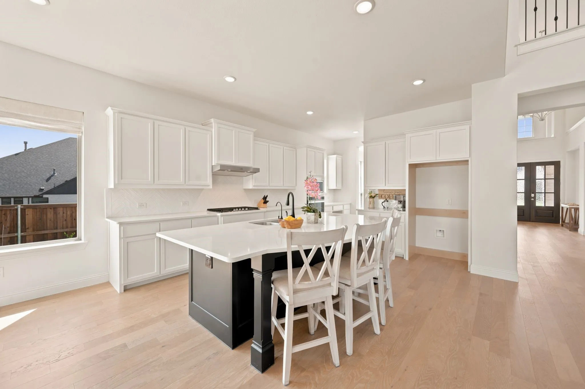 Single Family Residence For Sale in Tarrant County , 1902 Hamilton Park Drive, Mansfield, Texas 76063, 5 Bedroom, 5 Bathroom, 4 Garage spaces, 4,465 Sqft, built in 2023, mls#21289165, Real Estate Agent in Mansfield, Homes For Sale in Tarrant county, Homes For Sale in Mansfield, Realtor in Mansfield Texas, Real Estate Brokerage Independent Realty Texas, Luminita Cordes Realtor