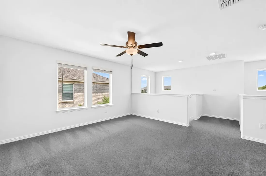 2620 Glacier Road ~ Ready Now!