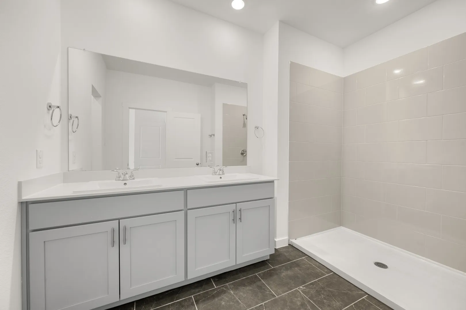 Townhouse For Sale in Tarrant County , 1173 Carnation Drive, Crowley, Texas 76036, 3 Bedroom, 3 Bathroom, 2 Garage spaces, 1,711 Sqft, built in 2026, mls#21290243, Real Estate Agent in Crowley, Homes For Sale in Tarrant county, Homes For Sale in Crowley, Realtor in Crowley Texas, Real Estate Brokerage Independent Realty Texas, Luminita Cordes Realtor
