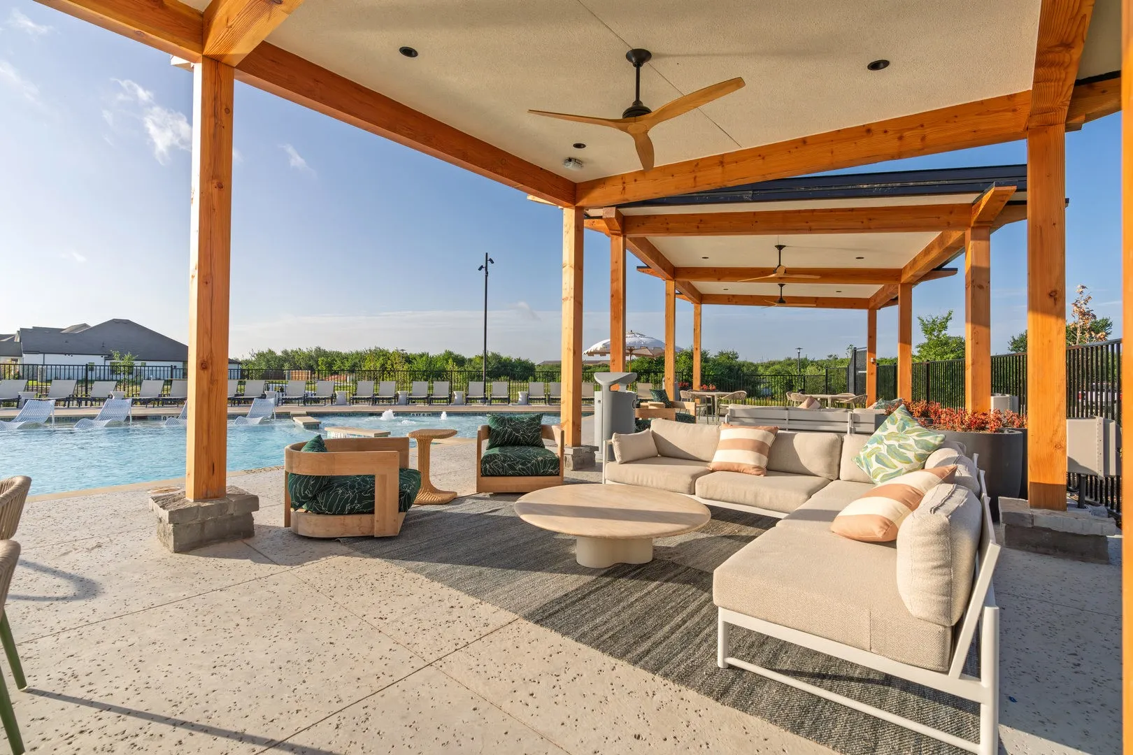 1173 Carnation- DIning -1