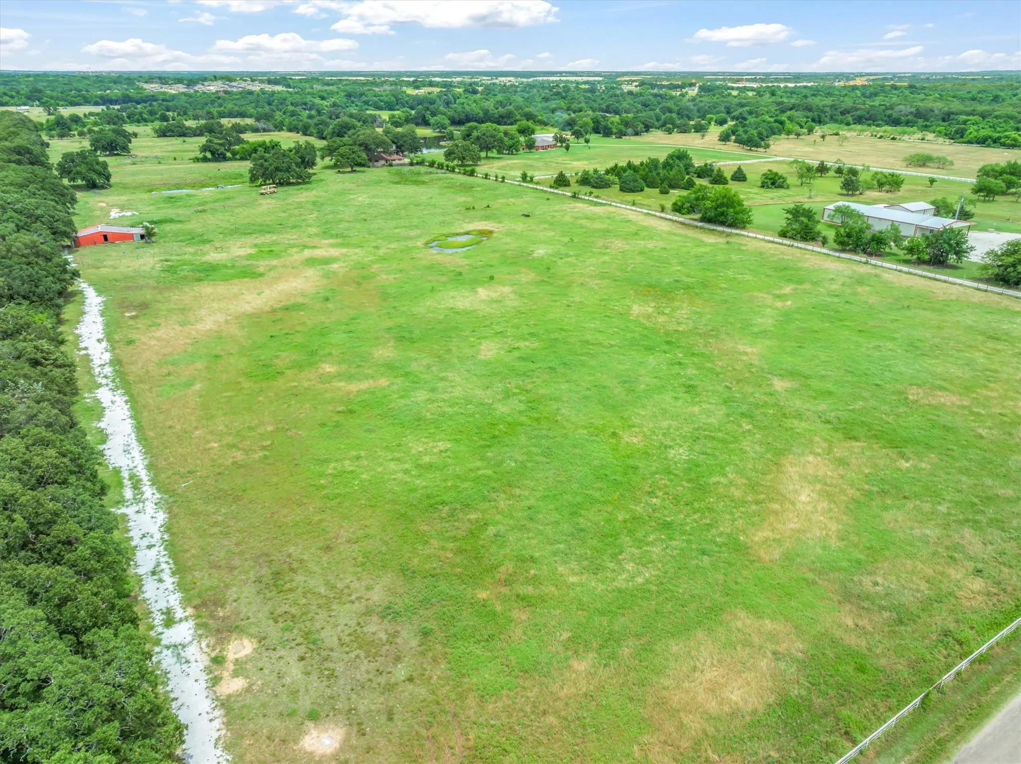Ranch For Sale in Kaufman County , 1576 County Road 303, Terrell, Texas 75160, 0, 0, Garage spaces, 0 Sqft, built in 1980, Price $1,125,000, mls#21283890, Real Estate Agent in Terrell, Homes For Sale in Kaufman county, Homes For Sale in Terrell, Realtor in Terrell Texas, Real Estate Brokerage Independent Realty Texas, Luminita Cordes Realtor