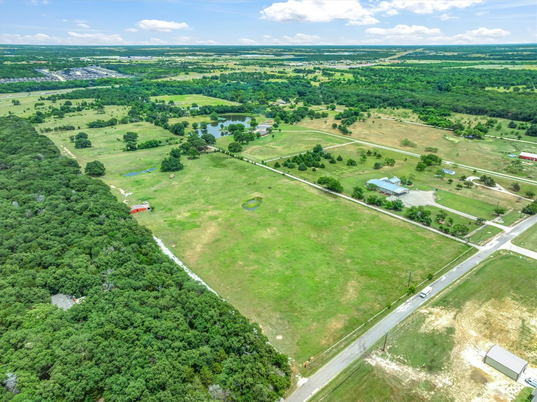 Ranch For Sale in Kaufman County , 1576 County Road 303, Terrell, Texas 75160, 0, 0, Garage spaces, 0 Sqft, built in 1980, Price $1,125,000, mls#21283890, Real Estate Agent in Terrell, Homes For Sale in Kaufman county, Homes For Sale in Terrell, Realtor in Terrell Texas, Real Estate Brokerage Independent Realty Texas, Luminita Cordes Realtor