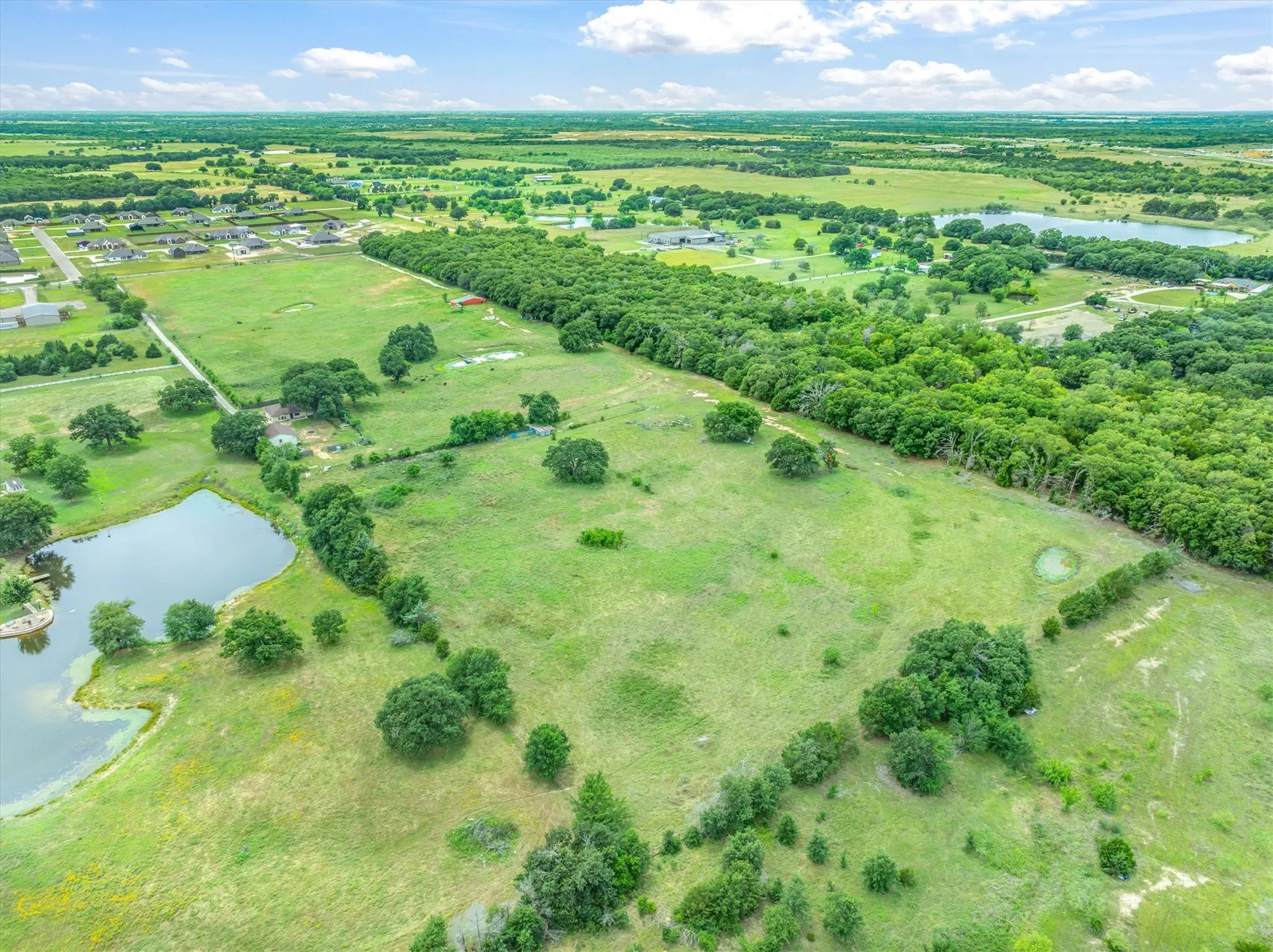 Ranch For Sale in Kaufman County , 1576 County Road 303, Terrell, Texas 75160, 0, 0, Garage spaces, 0 Sqft, built in 1980, Price $1,125,000, mls#21283890, Real Estate Agent in Terrell, Homes For Sale in Kaufman county, Homes For Sale in Terrell, Realtor in Terrell Texas, Real Estate Brokerage Independent Realty Texas, Luminita Cordes Realtor