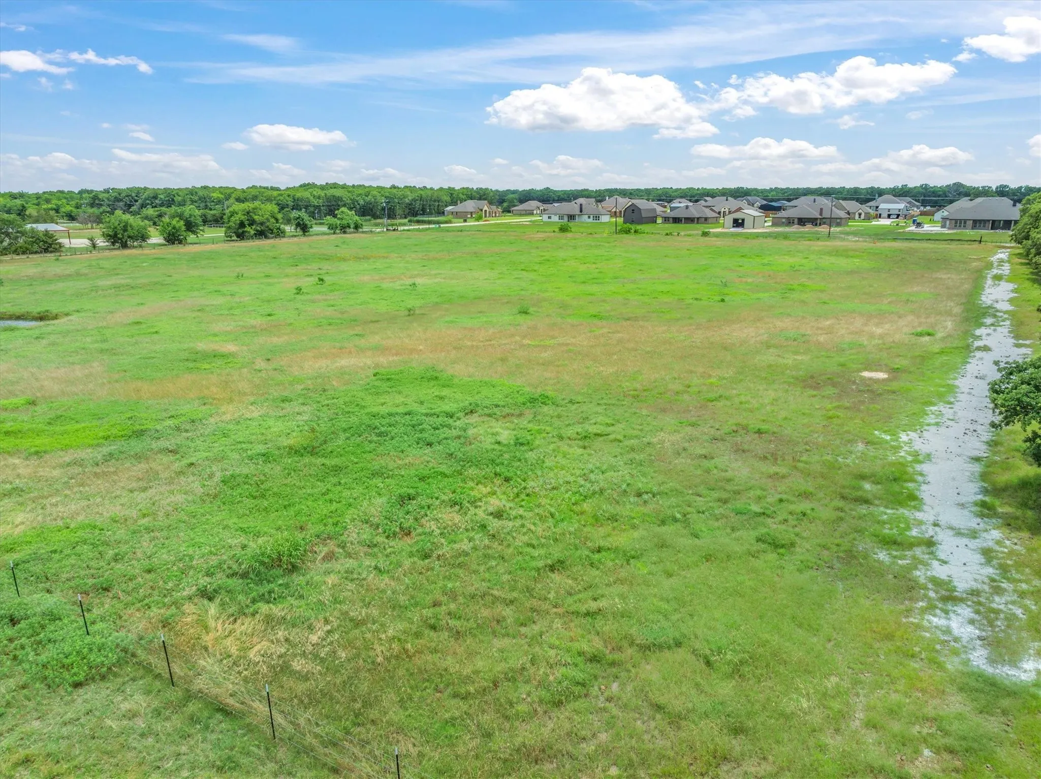 Ranch For Sale in Kaufman County , 1576 County Road 303, Terrell, Texas 75160, 0, 0, Garage spaces, 0 Sqft, built in 1980, Price $1,125,000, mls#21283890, Real Estate Agent in Terrell, Homes For Sale in Kaufman county, Homes For Sale in Terrell, Realtor in Terrell Texas, Real Estate Brokerage Independent Realty Texas, Luminita Cordes Realtor