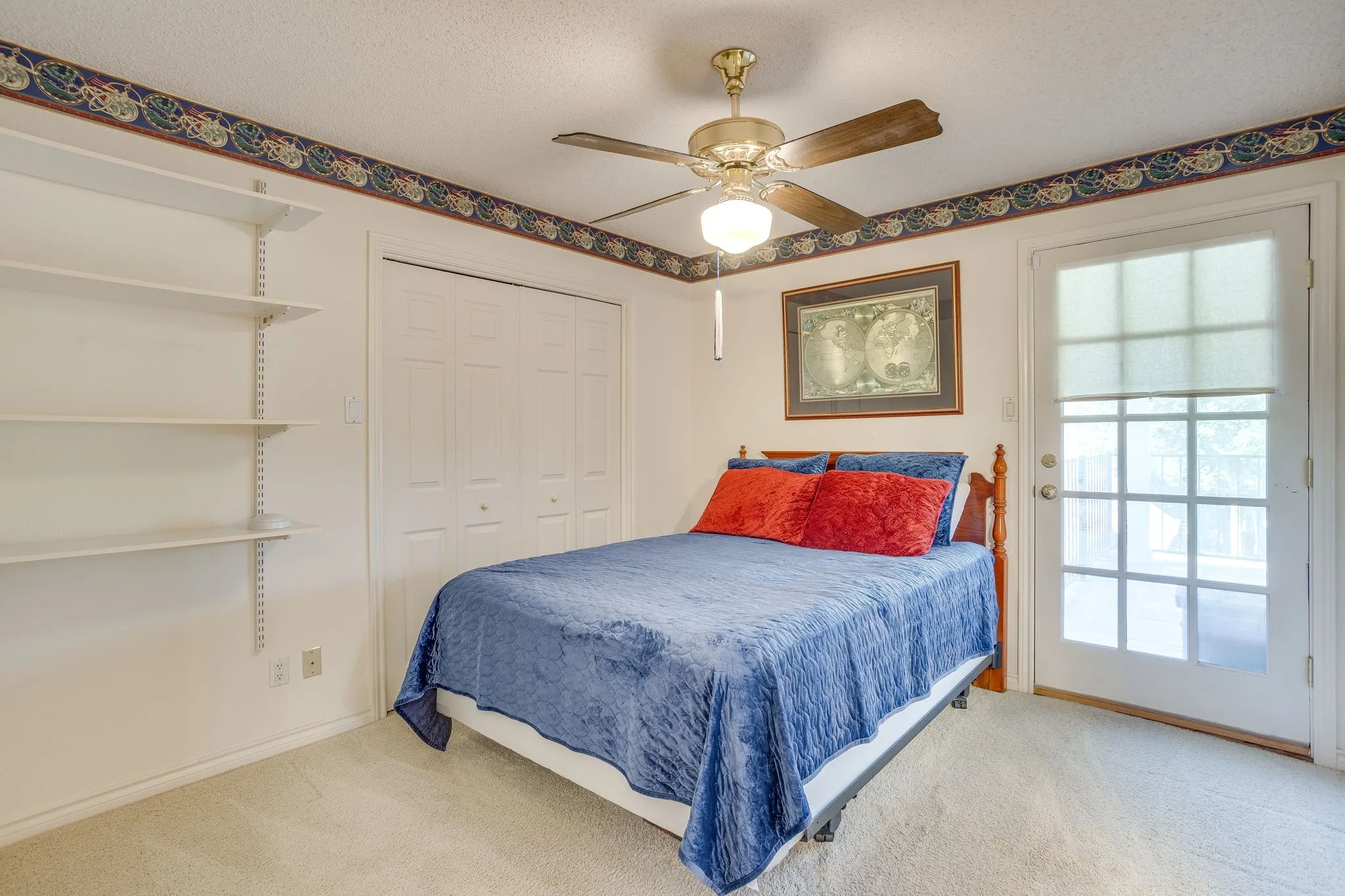 Upstairs Guest Room, Balcony Access