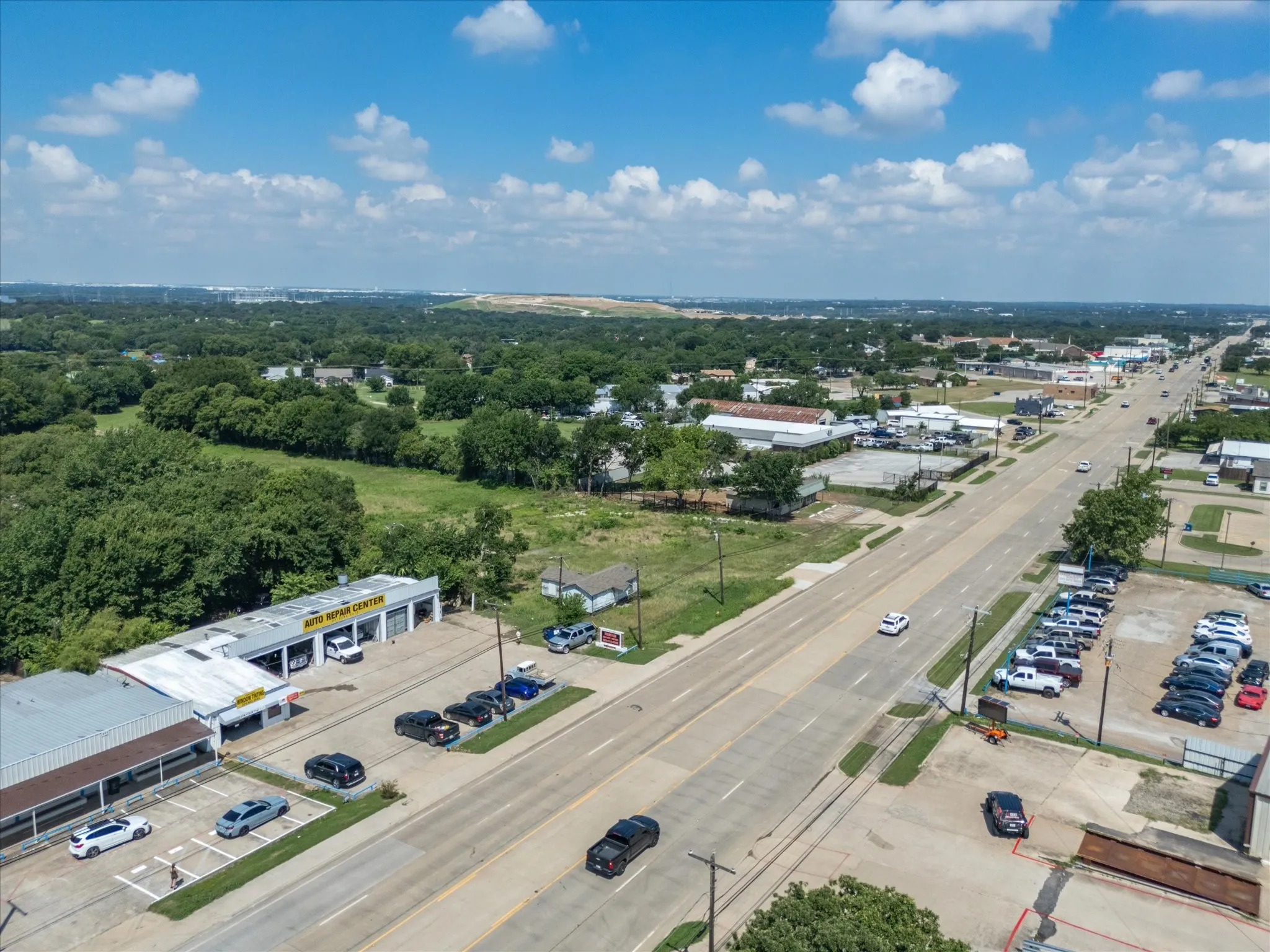 Industrial For Sale in Tarrant County , 416 E Kennedale Parkway, Kennedale, Texas 76060, 0, 0, Garage spaces, 0 Sqft, built in 1981, Price $1,050,000, mls#21290264, Real Estate Agent in Kennedale, Homes For Sale in Tarrant county, Homes For Sale in Kennedale, Realtor in Kennedale Texas, Real Estate Brokerage Independent Realty Texas, Luminita Cordes Realtor