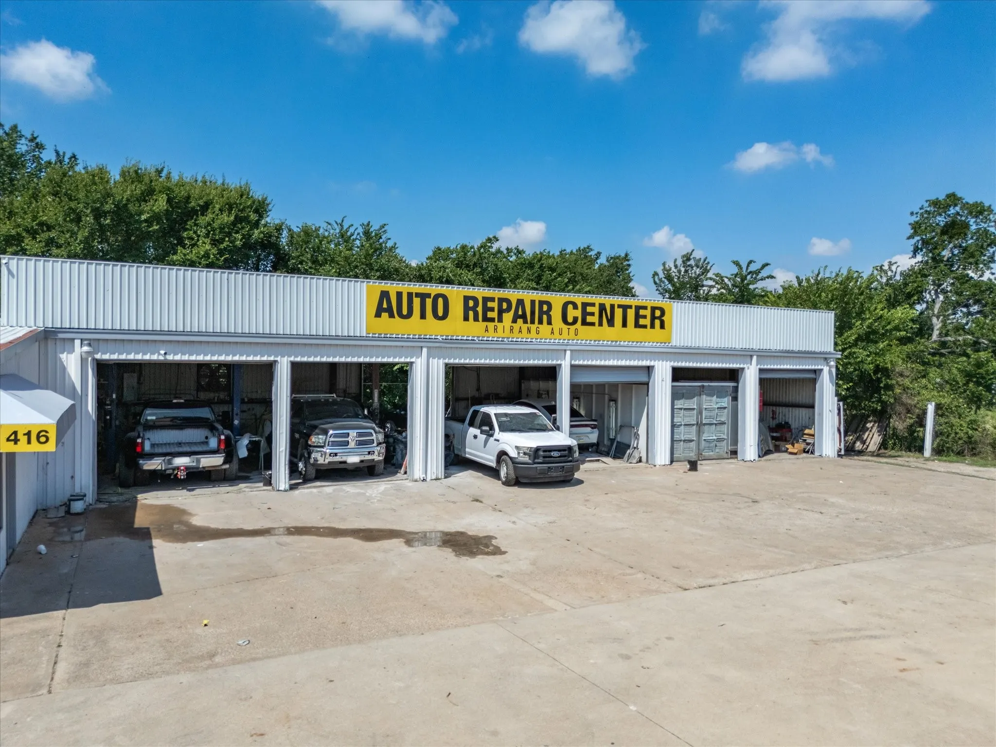 Industrial For Sale in Tarrant County , 416 E Kennedale Parkway, Kennedale, Texas 76060, 0, 0, Garage spaces, 0 Sqft, built in 1981, Price $1,050,000, mls#21290264, Real Estate Agent in Kennedale, Homes For Sale in Tarrant county, Homes For Sale in Kennedale, Realtor in Kennedale Texas, Real Estate Brokerage Independent Realty Texas, Luminita Cordes Realtor