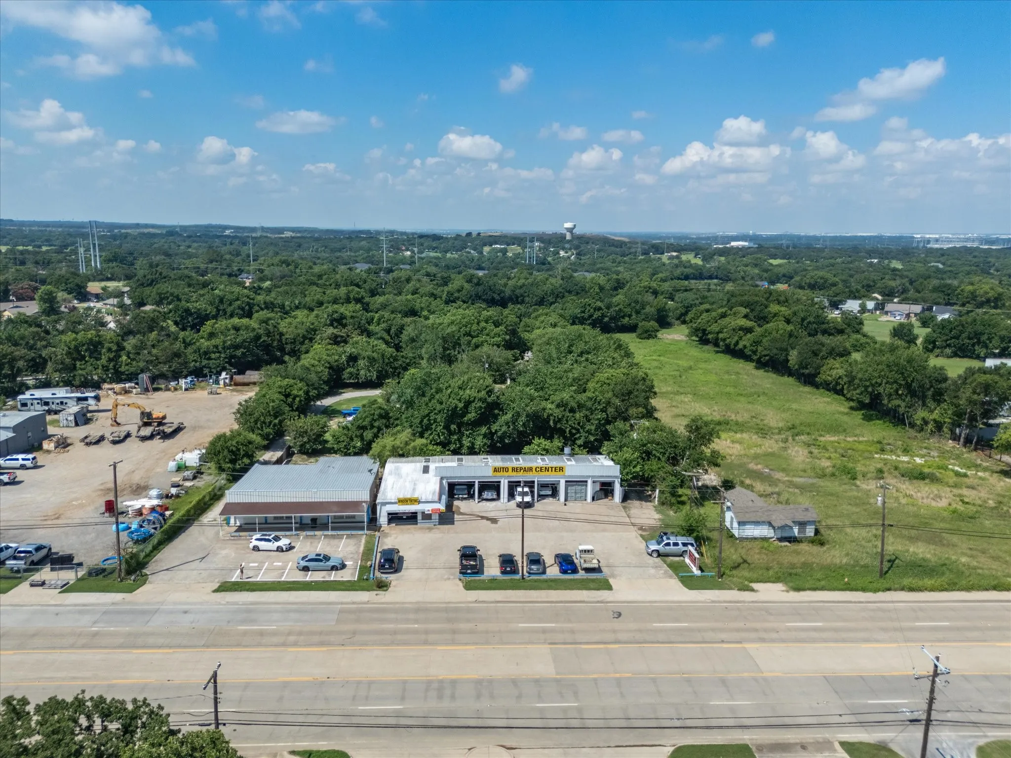 Industrial For Sale in Tarrant County , 416 E Kennedale Parkway, Kennedale, Texas 76060, 0, 0, Garage spaces, 0 Sqft, built in 1981, Price $1,050,000, mls#21290264, Real Estate Agent in Kennedale, Homes For Sale in Tarrant county, Homes For Sale in Kennedale, Realtor in Kennedale Texas, Real Estate Brokerage Independent Realty Texas, Luminita Cordes Realtor