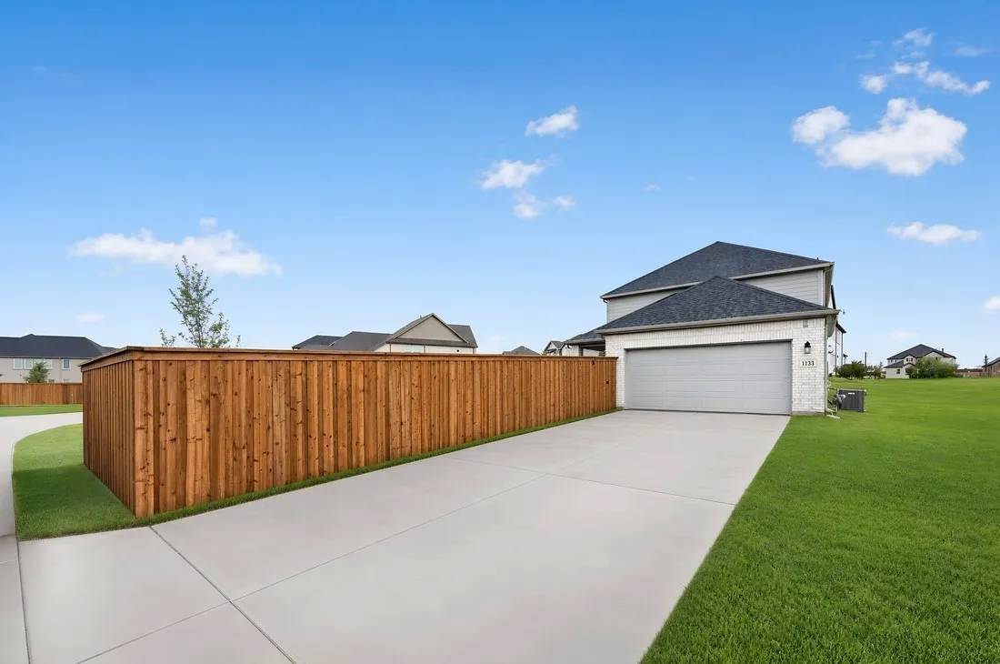 1133 Beebalm Mews ~ Ready Now