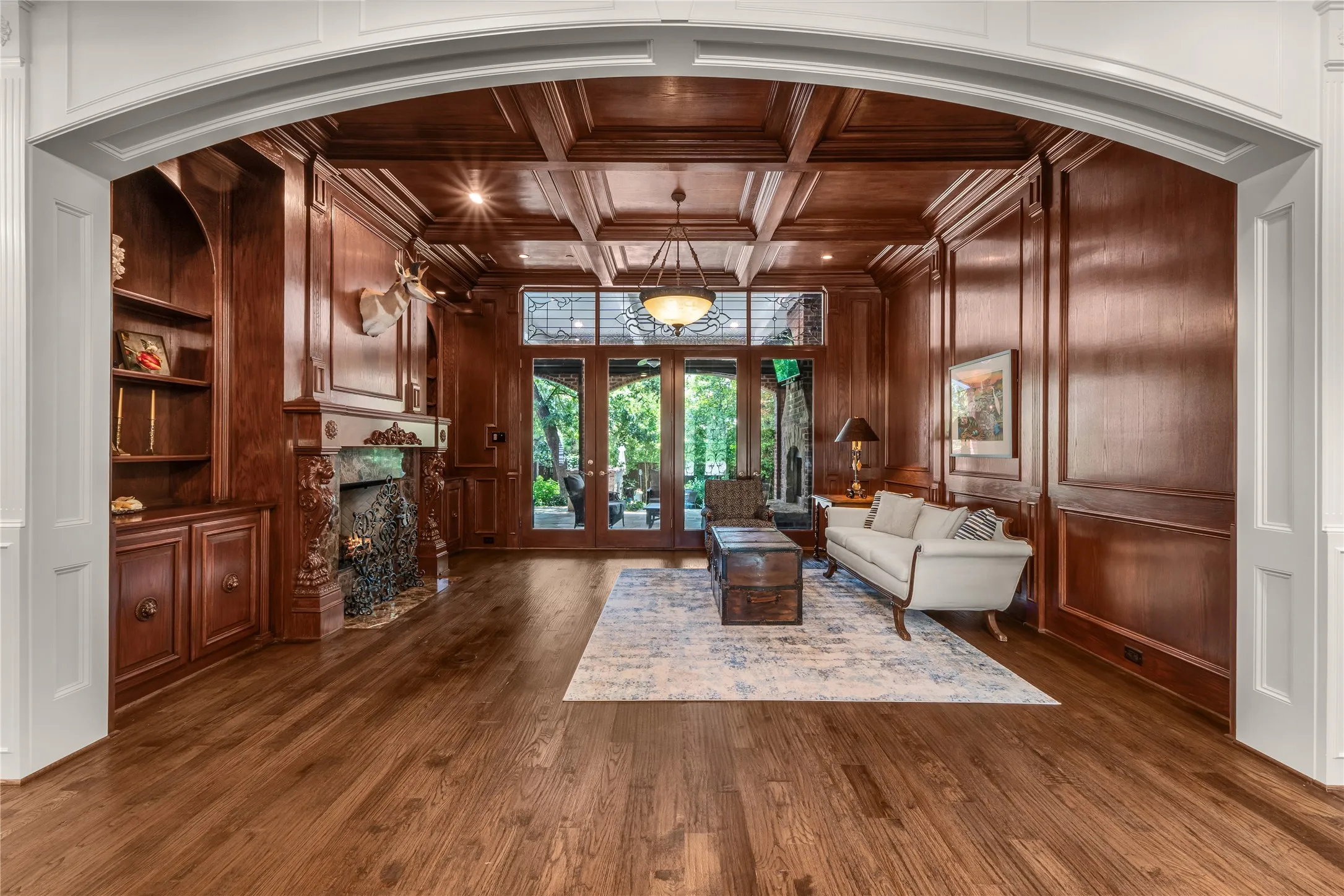 Single Family Residence For Sale in Tarrant County , 7205 Vanguard Court, Colleyville, Texas 76034, 5 Bedroom, 6 Bathroom, 3 Garage spaces, 6,502 Sqft, built in 2005, mls#21281613, Real Estate Agent in Colleyville, Homes For Sale in Tarrant county, Homes For Sale in Colleyville, Realtor in Colleyville Texas, Real Estate Brokerage Independent Realty Texas, Luminita Cordes Realtor