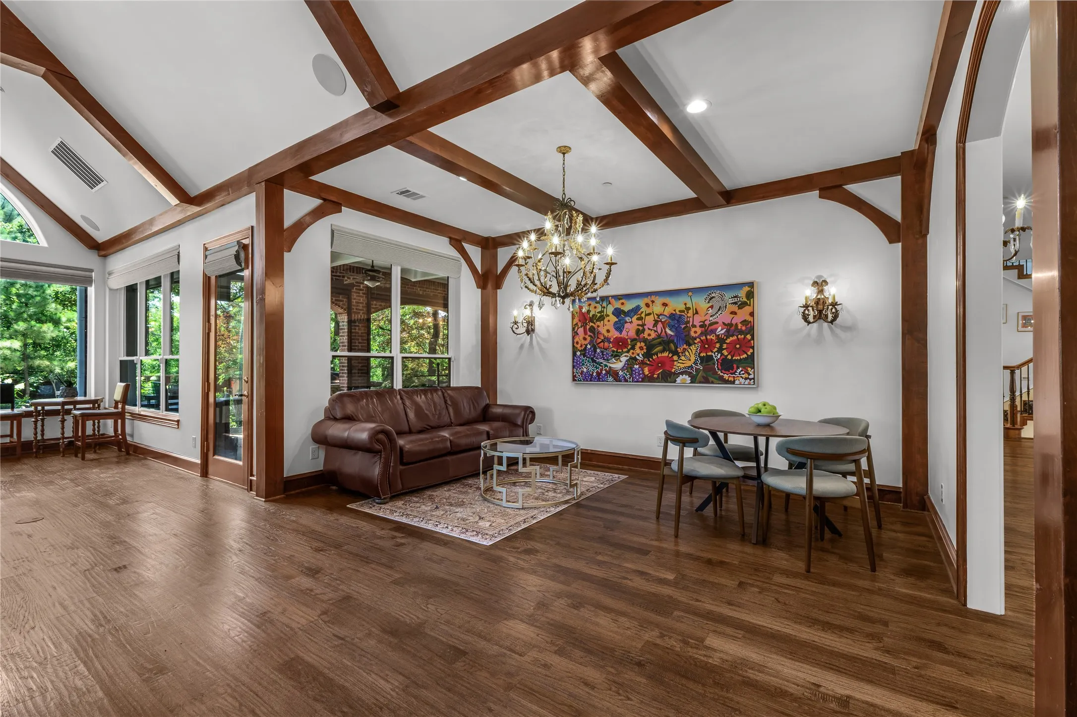 Single Family Residence For Sale in Tarrant County , 7205 Vanguard Court, Colleyville, Texas 76034, 5 Bedroom, 6 Bathroom, 3 Garage spaces, 6,502 Sqft, built in 2005, mls#21281613, Real Estate Agent in Colleyville, Homes For Sale in Tarrant county, Homes For Sale in Colleyville, Realtor in Colleyville Texas, Real Estate Brokerage Independent Realty Texas, Luminita Cordes Realtor