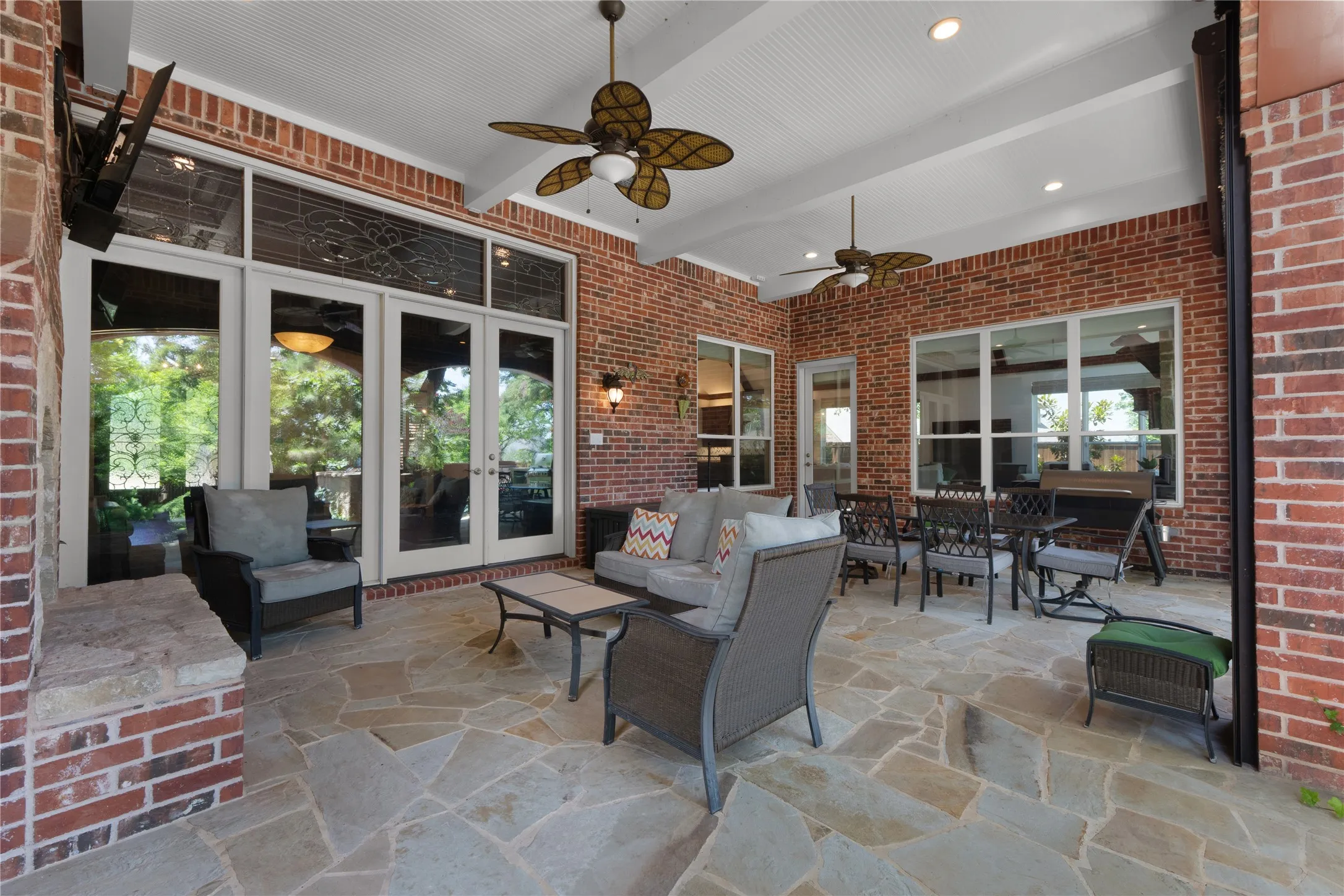 Single Family Residence For Sale in Tarrant County , 7205 Vanguard Court, Colleyville, Texas 76034, 5 Bedroom, 6 Bathroom, 3 Garage spaces, 6,502 Sqft, built in 2005, mls#21281613, Real Estate Agent in Colleyville, Homes For Sale in Tarrant county, Homes For Sale in Colleyville, Realtor in Colleyville Texas, Real Estate Brokerage Independent Realty Texas, Luminita Cordes Realtor
