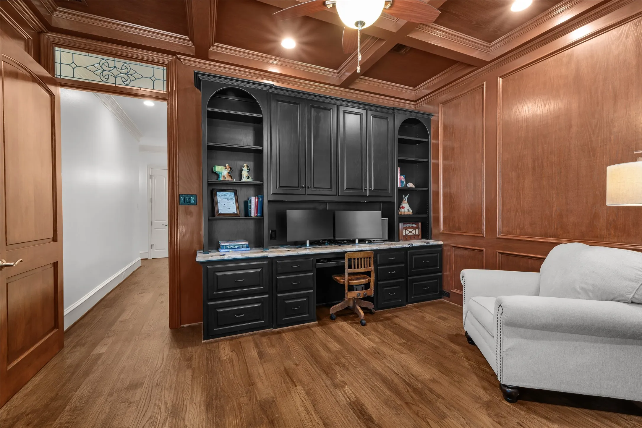 Single Family Residence For Sale in Tarrant County , 7205 Vanguard Court, Colleyville, Texas 76034, 5 Bedroom, 6 Bathroom, 3 Garage spaces, 6,502 Sqft, built in 2005, mls#21281613, Real Estate Agent in Colleyville, Homes For Sale in Tarrant county, Homes For Sale in Colleyville, Realtor in Colleyville Texas, Real Estate Brokerage Independent Realty Texas, Luminita Cordes Realtor