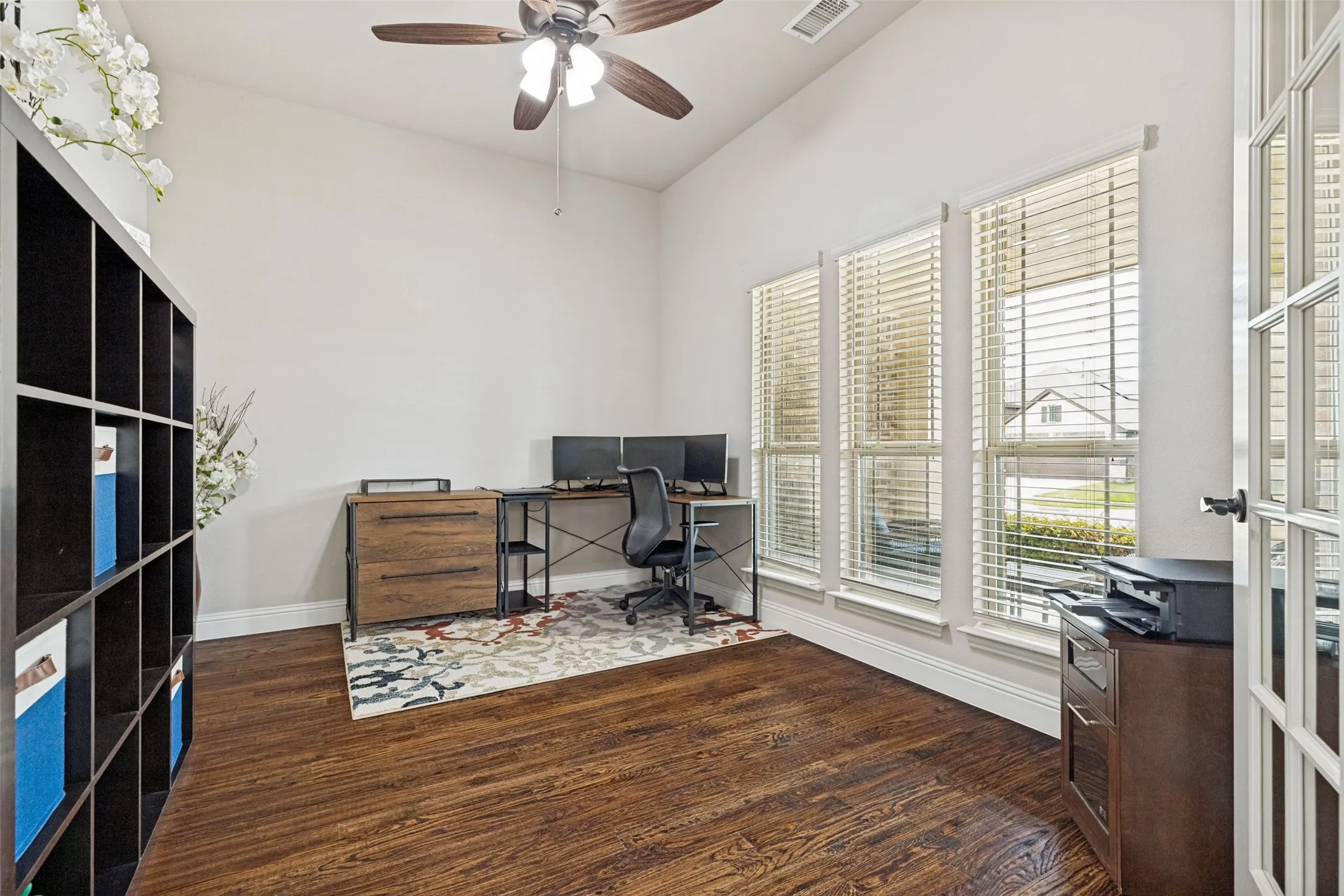 Single Family Residence For Sale in Collin County , 902 Lyndhurst Drive, Anna, Texas 75409, 3 Bedroom, 2 Bathroom, 2 Garage spaces, 1,840 Sqft, built in 2020, mls#21287990, Real Estate Agent in Anna, Homes For Sale in Collin county, Homes For Sale in Anna, Realtor in Anna Texas, Real Estate Brokerage Independent Realty Texas, Luminita Cordes Realtor