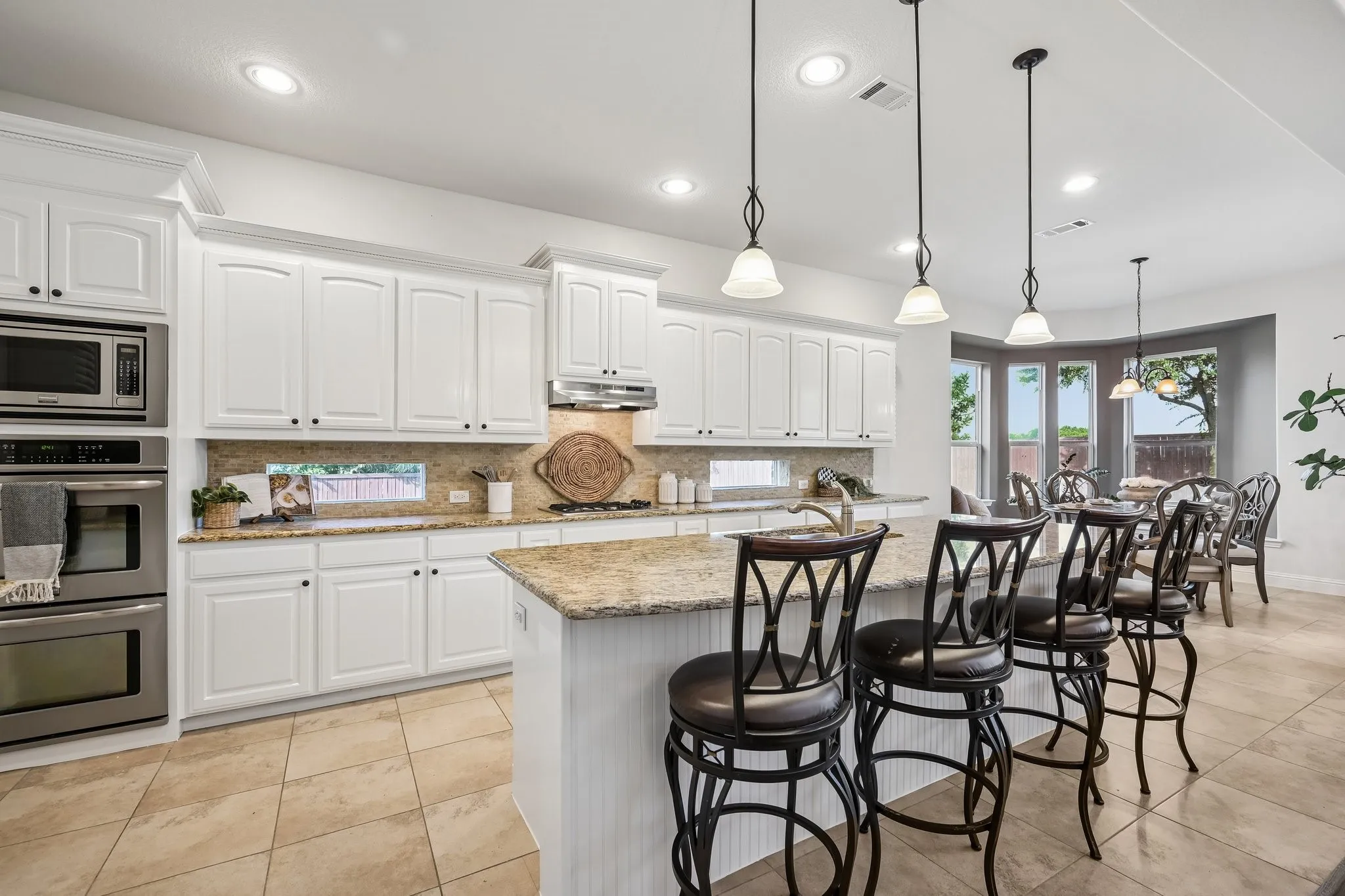Single Family Residence For Sale in Collin County , 6808 Saint Phils Street, Frisco, Texas 75035, 4 Bedrooms, 4 Bathrooms, 3 Garage spaces, 3,895 Sqft, built in 2012, Price $899,999, mls#21288915, Real Estate Agent in Frisco, Homes For Sale in Collin county, Homes For Sale in Frisco, Realtor in Frisco Texas, Real Estate Brokerage Independent Realty Texas, Luminita Cordes Realtor