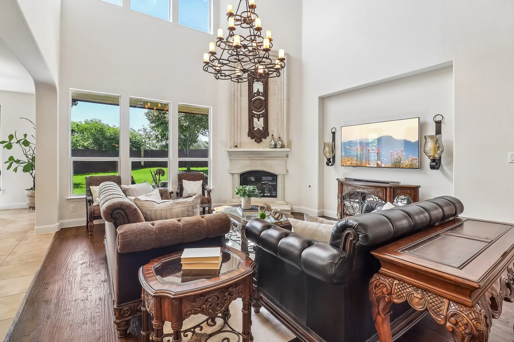 Living Room with Fireplace