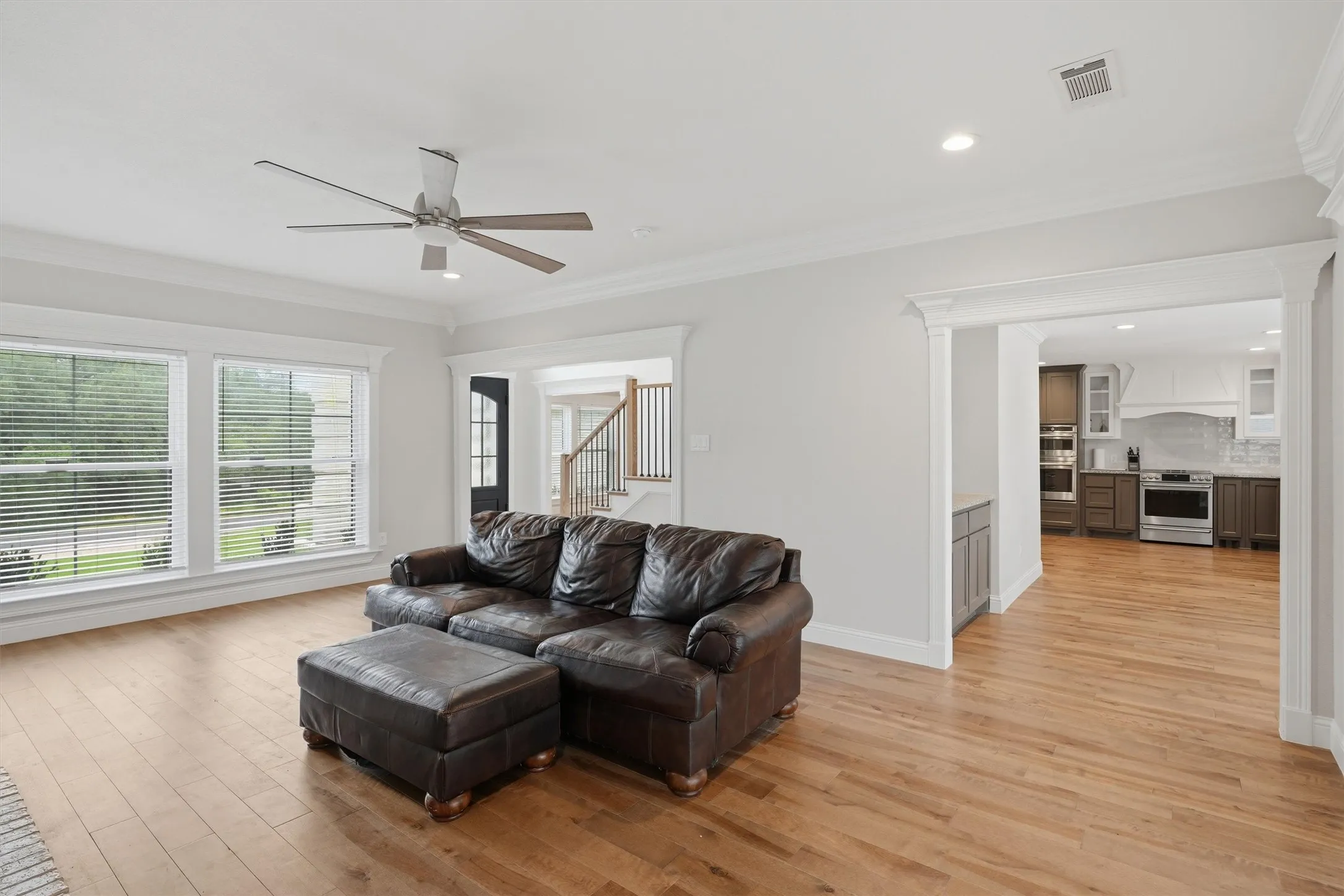 Single Family Residence For Sale in Hood County , 9121 Bontura Road, Granbury, Texas 76049, 4 Bedroom, 4 Bathroom, 3 Garage spaces, 3,000 Sqft, built in 1990, mls#21287442, Real Estate Agent in Granbury, Homes For Sale in Hood county, Homes For Sale in Granbury, Realtor in Granbury Texas, Real Estate Brokerage Independent Realty Texas, Luminita Cordes Realtor