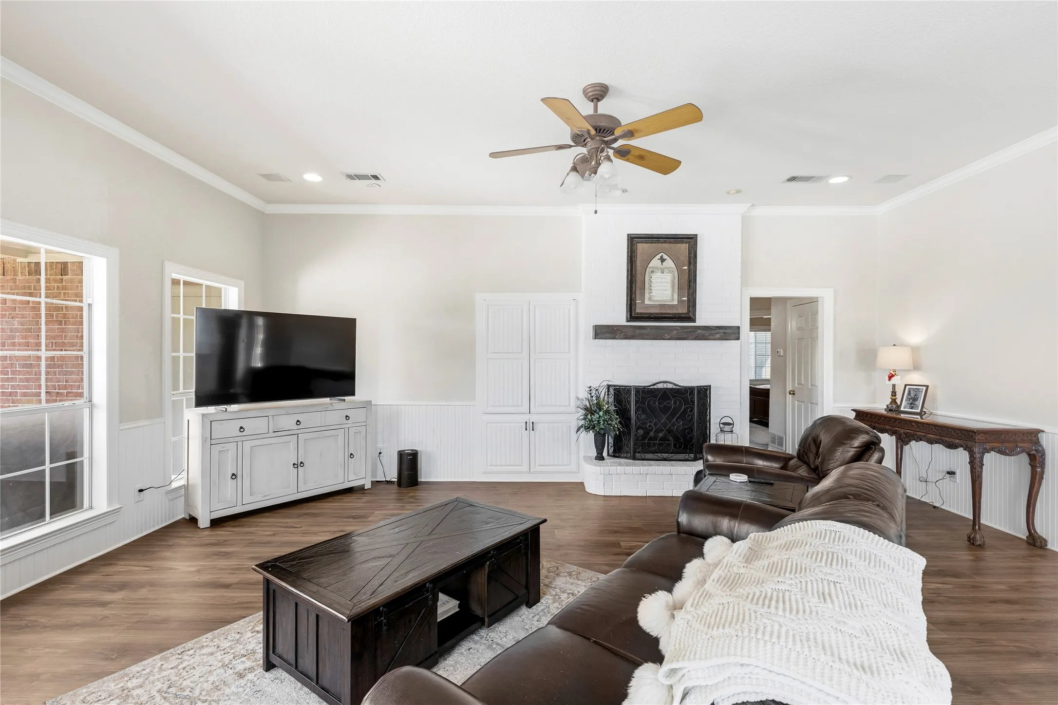 Single Family Residence For Sale in Collin County , 3625 Parker Road, St Paul, Texas 75098, 4 Bedroom, 3 Bathroom, 2 Garage spaces, 2,618 Sqft, built in 1996, mls#21287628, Real Estate Agent in St Paul, Homes For Sale in Collin county, Homes For Sale in St Paul, Realtor in St Paul Texas, Real Estate Brokerage Independent Realty Texas, Luminita Cordes Realtor