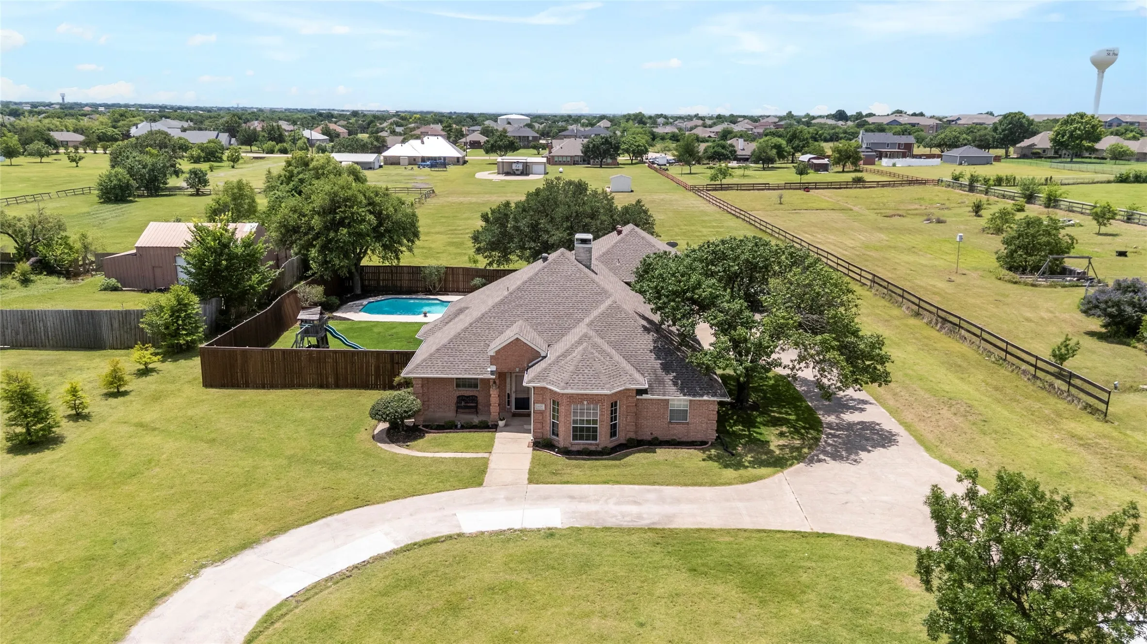 Single Family Residence For Sale in Collin County , 3625 Parker Road, St Paul, Texas 75098, 4 Bedroom, 3 Bathroom, 2 Garage spaces, 2,618 Sqft, built in 1996, mls#21287628, Real Estate Agent in St Paul, Homes For Sale in Collin county, Homes For Sale in St Paul, Realtor in St Paul Texas, Real Estate Brokerage Independent Realty Texas, Luminita Cordes Realtor