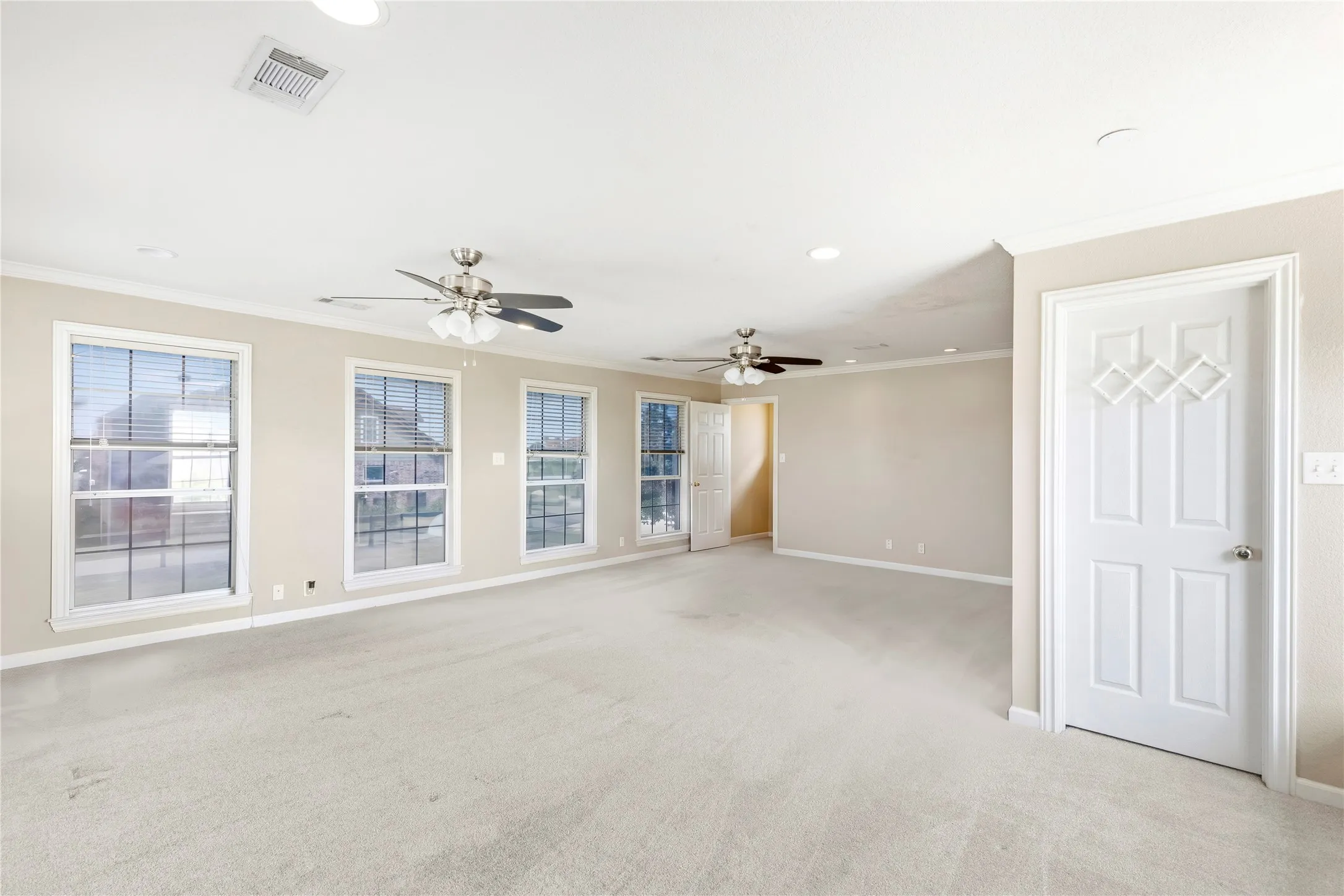Single Family Residence For Sale in Collin County , 3625 Parker Road, St Paul, Texas 75098, 4 Bedroom, 3 Bathroom, 2 Garage spaces, 2,618 Sqft, built in 1996, mls#21287628, Real Estate Agent in St Paul, Homes For Sale in Collin county, Homes For Sale in St Paul, Realtor in St Paul Texas, Real Estate Brokerage Independent Realty Texas, Luminita Cordes Realtor