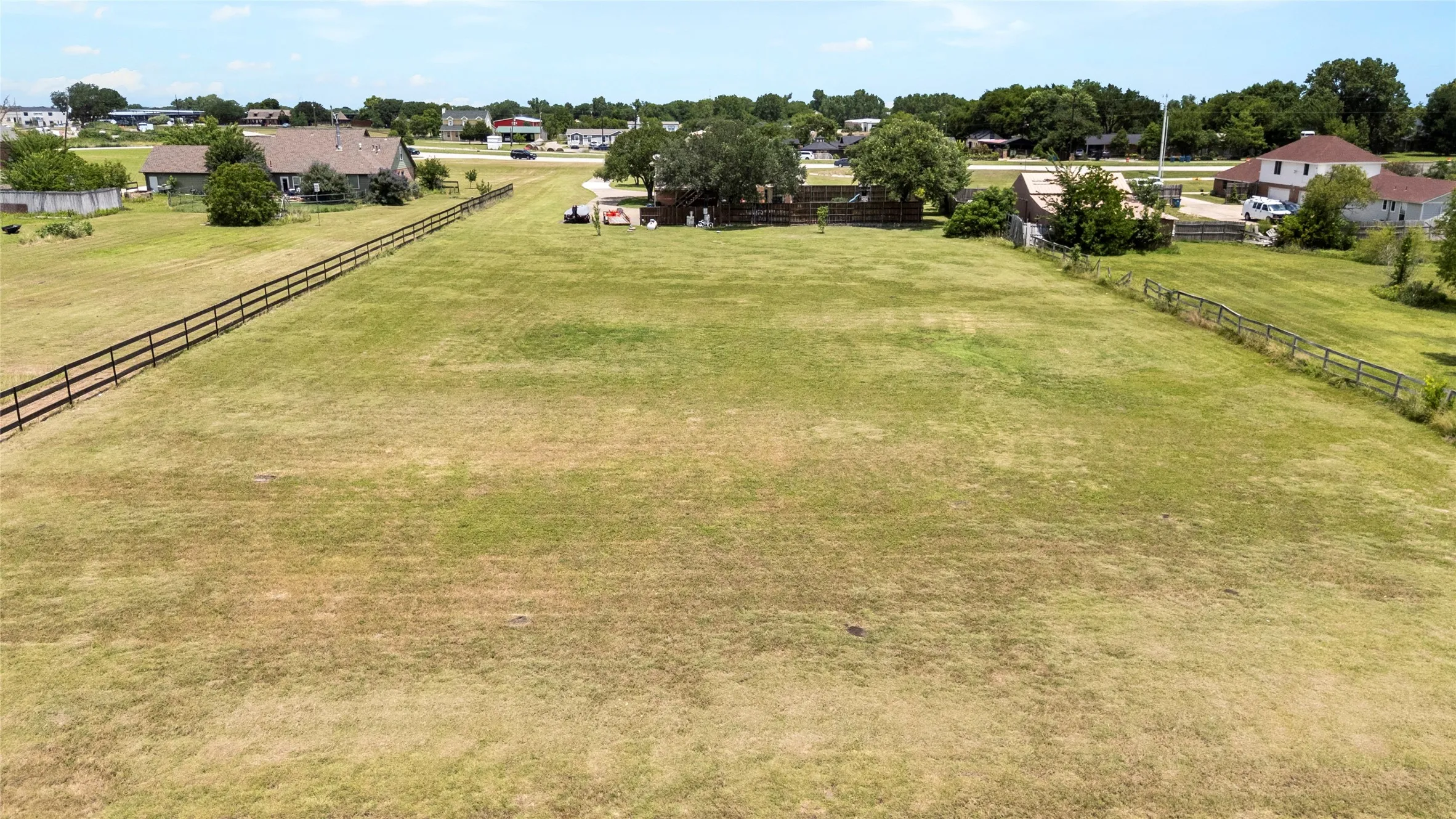 Single Family Residence For Sale in Collin County , 3625 Parker Road, St Paul, Texas 75098, 4 Bedroom, 3 Bathroom, 2 Garage spaces, 2,618 Sqft, built in 1996, mls#21287628, Real Estate Agent in St Paul, Homes For Sale in Collin county, Homes For Sale in St Paul, Realtor in St Paul Texas, Real Estate Brokerage Independent Realty Texas, Luminita Cordes Realtor