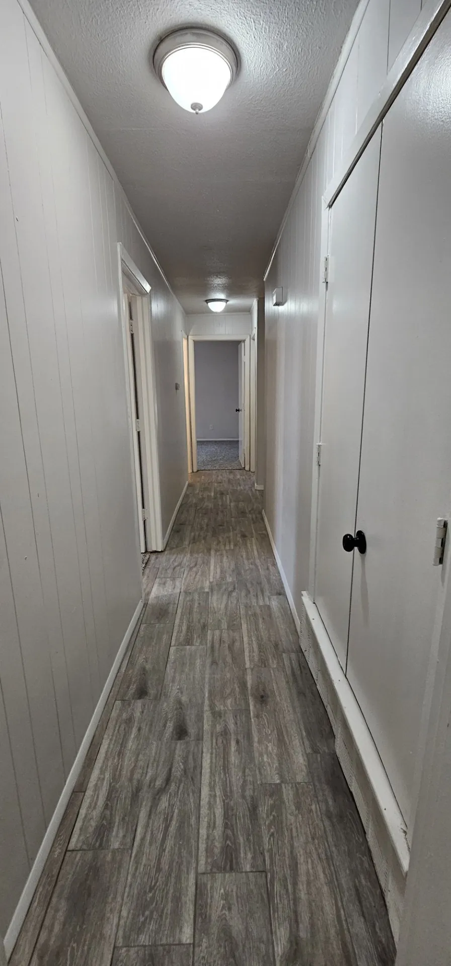 Single Family Residence For Rent in Dallas County , 1204 Laurie Avenue, De Soto, Texas 75115, 4 Bedroom, 2 Bathroom, 2 Garage spaces, 2,104 Sqft, built in 1973, mls#21290403, Real Estate Agent in De Soto, Homes For Rent in Dallas county, Homes For Rent in De Soto, Realtor in De Soto Texas, Real Estate Brokerage Independent Realty Texas, Luminita Cordes Realtor