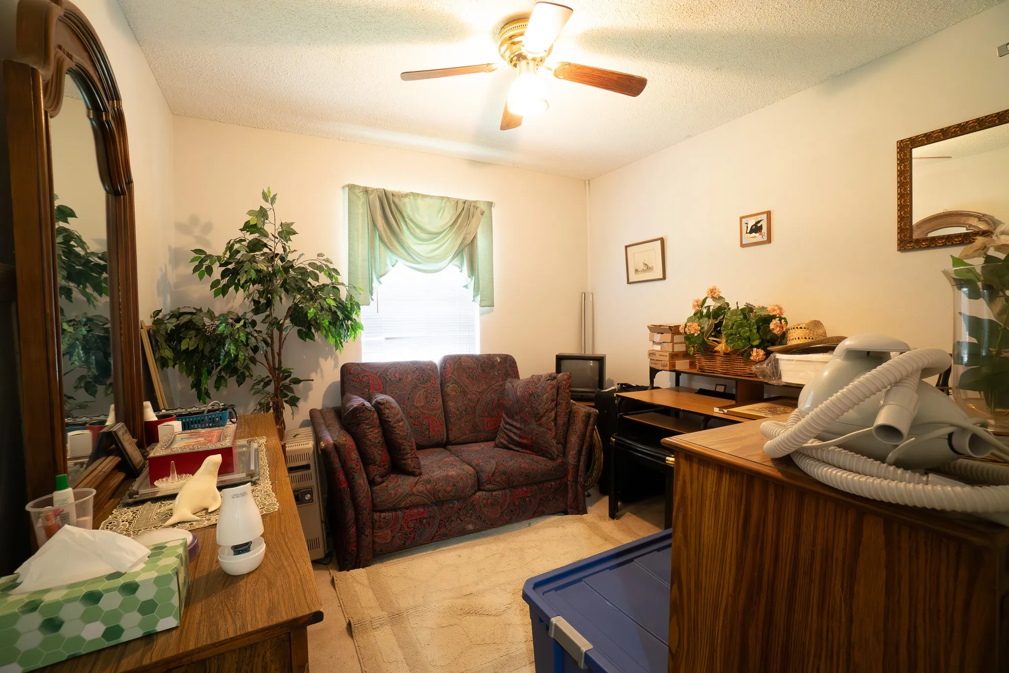Single Family Residence For Sale in Dallas County , 10311 Cradlerock Drive, Dallas, Texas 75217, 3 Bedroom, 2 Bathroom, 1 Garage spaces, 1,630 Sqft, built in 1972, mls#21290407, Real Estate Agent in Dallas, Homes For Sale in Dallas county, Homes For Sale in Dallas, Realtor in Dallas Texas, Real Estate Brokerage Independent Realty Texas, Luminita Cordes Realtor