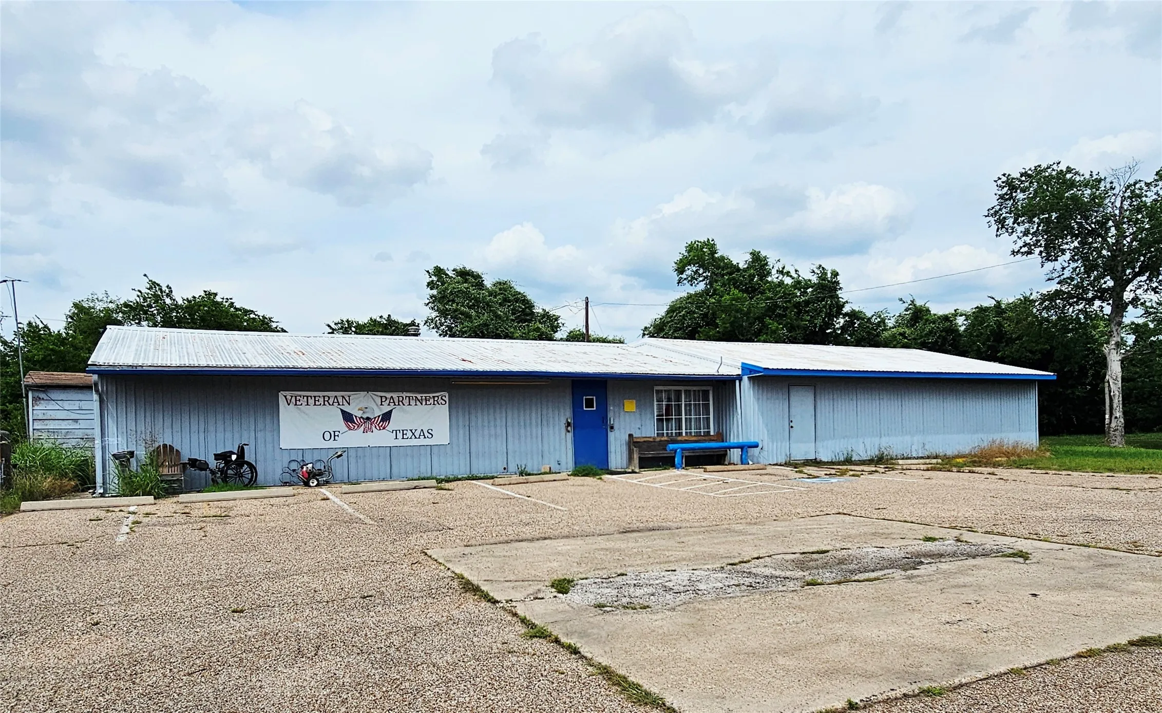 Office For Sale in Limestone County , 972 Fm 1365, Mexia, Texas 76667, 0, 0, Garage spaces, 0 Sqft, built in 1975, mls#21288008, Real Estate Agent in Mexia, Homes For Sale in Limestone county, Homes For Sale in Mexia, Realtor in Mexia Texas, Real Estate Brokerage Independent Realty Texas, Luminita Cordes Realtor