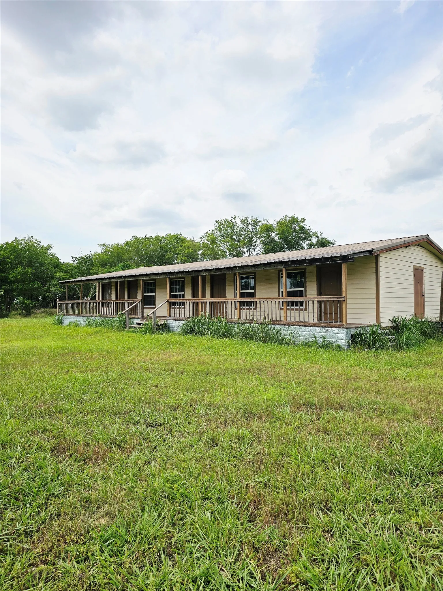 Apartment For Sale in Limestone County , TBD FM 1365, Mexia, Texas 76667, 5 Bedroom, 0, Garage spaces, 1,950 Sqft, built in 1980, mls#21285749, Real Estate Agent in Mexia, Homes For Sale in Limestone county, Homes For Sale in Mexia, Realtor in Mexia Texas, Real Estate Brokerage Independent Realty Texas, Luminita Cordes Realtor