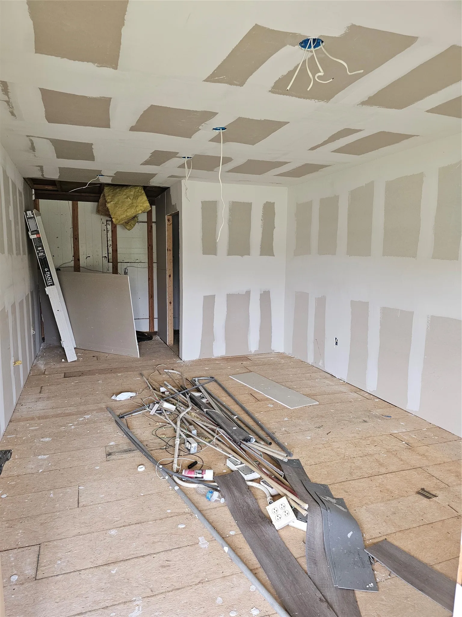 Apartment For Sale in Limestone County , TBD FM 1365, Mexia, Texas 76667, 5 Bedroom, 0, Garage spaces, 1,950 Sqft, built in 1980, mls#21285749, Real Estate Agent in Mexia, Homes For Sale in Limestone county, Homes For Sale in Mexia, Realtor in Mexia Texas, Real Estate Brokerage Independent Realty Texas, Luminita Cordes Realtor