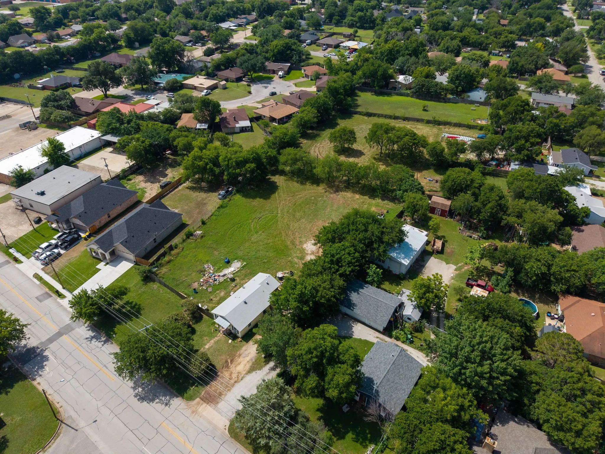 Improved Land For Sale in Tarrant County , 8815 Silver Creek Road, White Settlement, Texas 76108, 0, 0, Garage spaces, 0 Sqft, built in 1952, mls#21289950, Real Estate Agent in White Settlement, Homes For Sale in Tarrant county, Homes For Sale in White Settlement, Realtor in White Settlement Texas, Real Estate Brokerage Independent Realty Texas, Luminita Cordes Realtor