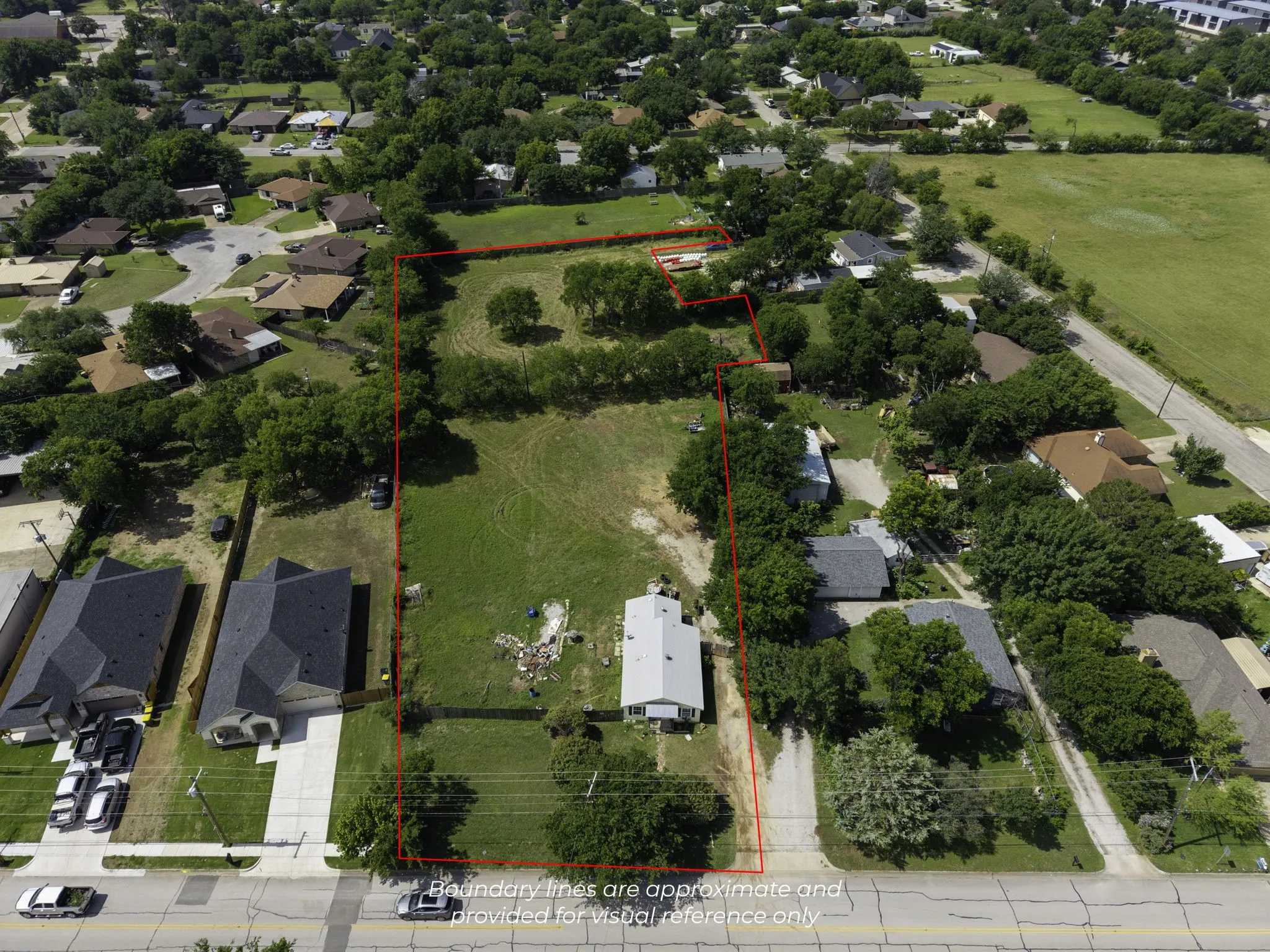 Improved Land For Sale in Tarrant County , 8815 Silver Creek Road, White Settlement, Texas 76108, 0, 0, Garage spaces, 0 Sqft, built in 1952, mls#21289950, Real Estate Agent in White Settlement, Homes For Sale in Tarrant county, Homes For Sale in White Settlement, Realtor in White Settlement Texas, Real Estate Brokerage Independent Realty Texas, Luminita Cordes Realtor