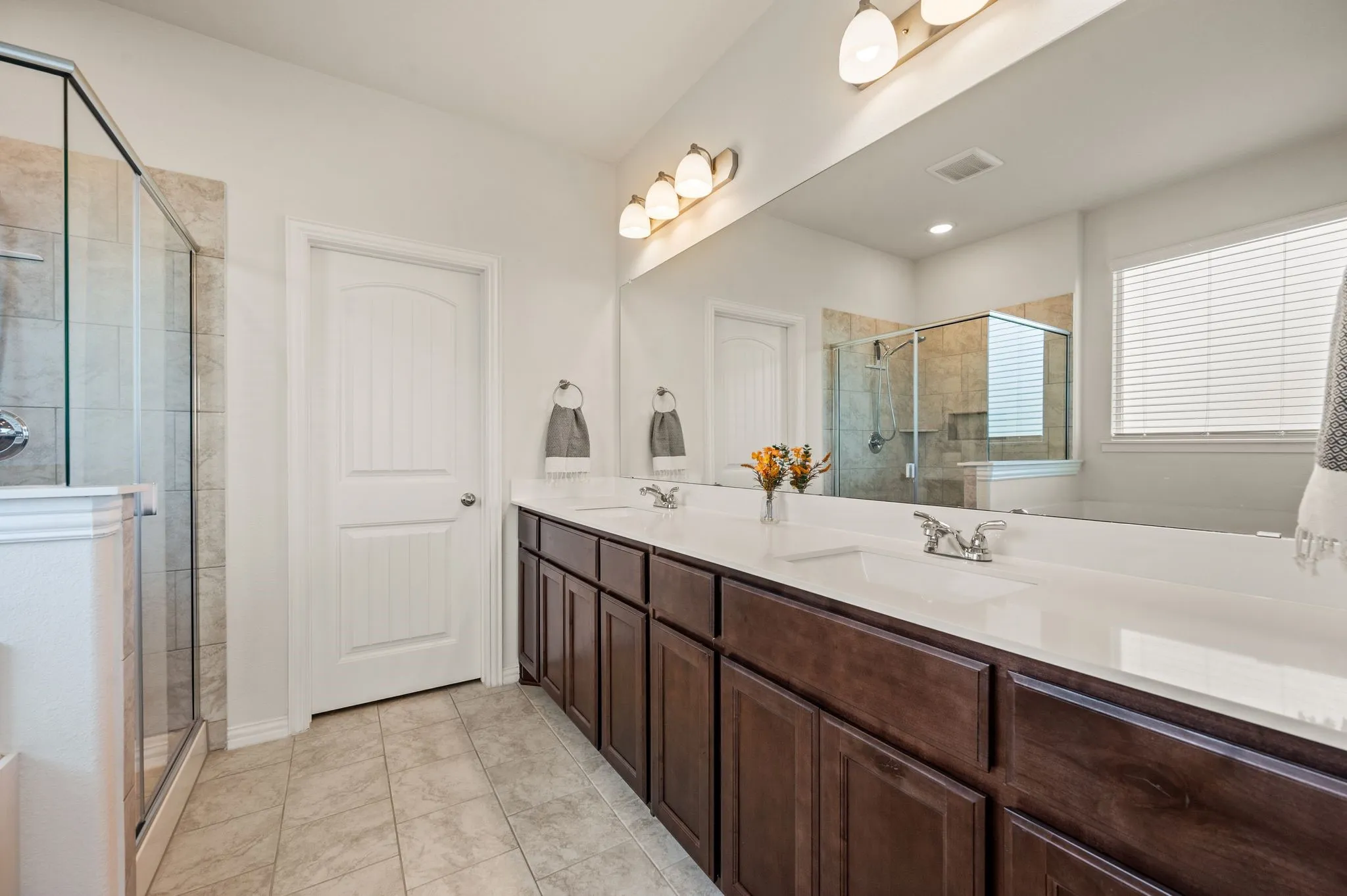 Single Family Residence For Sale in Wise County , 120 Croft Court, Decatur, Texas 76234, 4 Bedroom, 3 Bathroom, 2 Garage spaces, 2,229 Sqft, built in 2022, mls#21290423, Real Estate Agent in Decatur, Homes For Sale in Wise county, Homes For Sale in Decatur, Realtor in Decatur Texas, Real Estate Brokerage Independent Realty Texas, Luminita Cordes Realtor