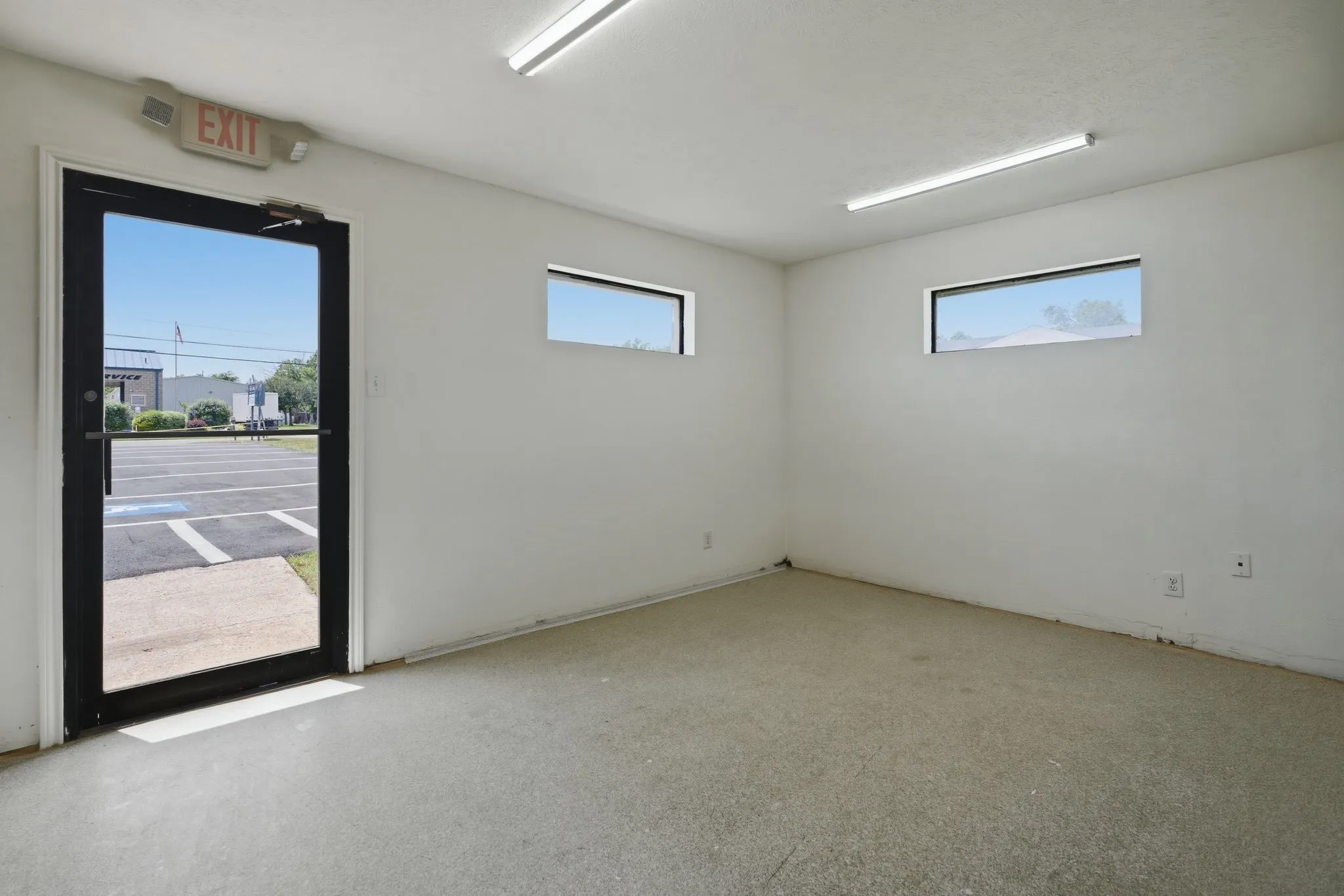 Business For Sale in Hunt County , 4527 Stonewall Street, Greenville, Texas 75401, 0, 0, Garage spaces, 0 Sqft, built in 1970, Price $419,500, mls#21273730, Real Estate Agent in Greenville, Homes For Sale in Hunt county, Homes For Sale in Greenville, Realtor in Greenville Texas, Real Estate Brokerage Independent Realty Texas, Luminita Cordes Realtor
