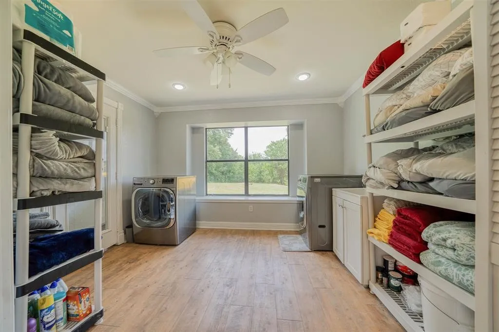 Single Family Residence For Sale in Upshur County , 1936 A Silver Maple Road, Big Sandy, Texas 75755, 3 Bedroom, 2 Bathroom, Garage spaces, 2,155 Sqft, built in 1986, mls#21290449, Real Estate Agent in Big Sandy, Homes For Sale in Upshur county, Homes For Sale in Big Sandy, Realtor in Big Sandy Texas, Real Estate Brokerage Independent Realty Texas, Luminita Cordes Realtor