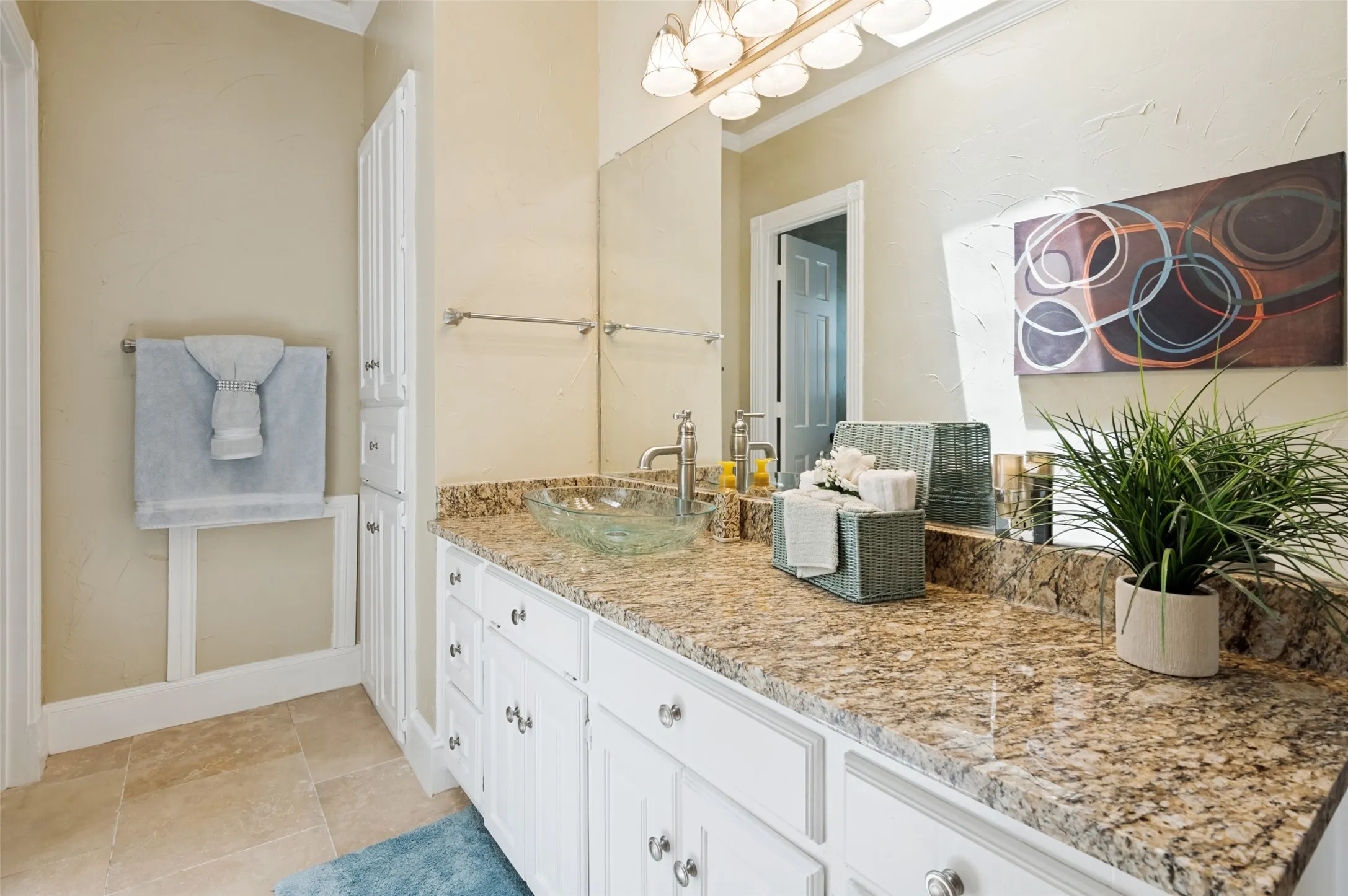 Single Family Residence For Sale in Dallas County , 636 Bent Creek Drive, De Soto, Texas 75115, 4 Bedroom, 4 Bathroom, 2 Garage spaces, 3,567 Sqft, built in 1985, mls#21290476, Real Estate Agent in De Soto, Homes For Sale in Dallas county, Homes For Sale in De Soto, Realtor in De Soto Texas, Real Estate Brokerage Independent Realty Texas, Luminita Cordes Realtor