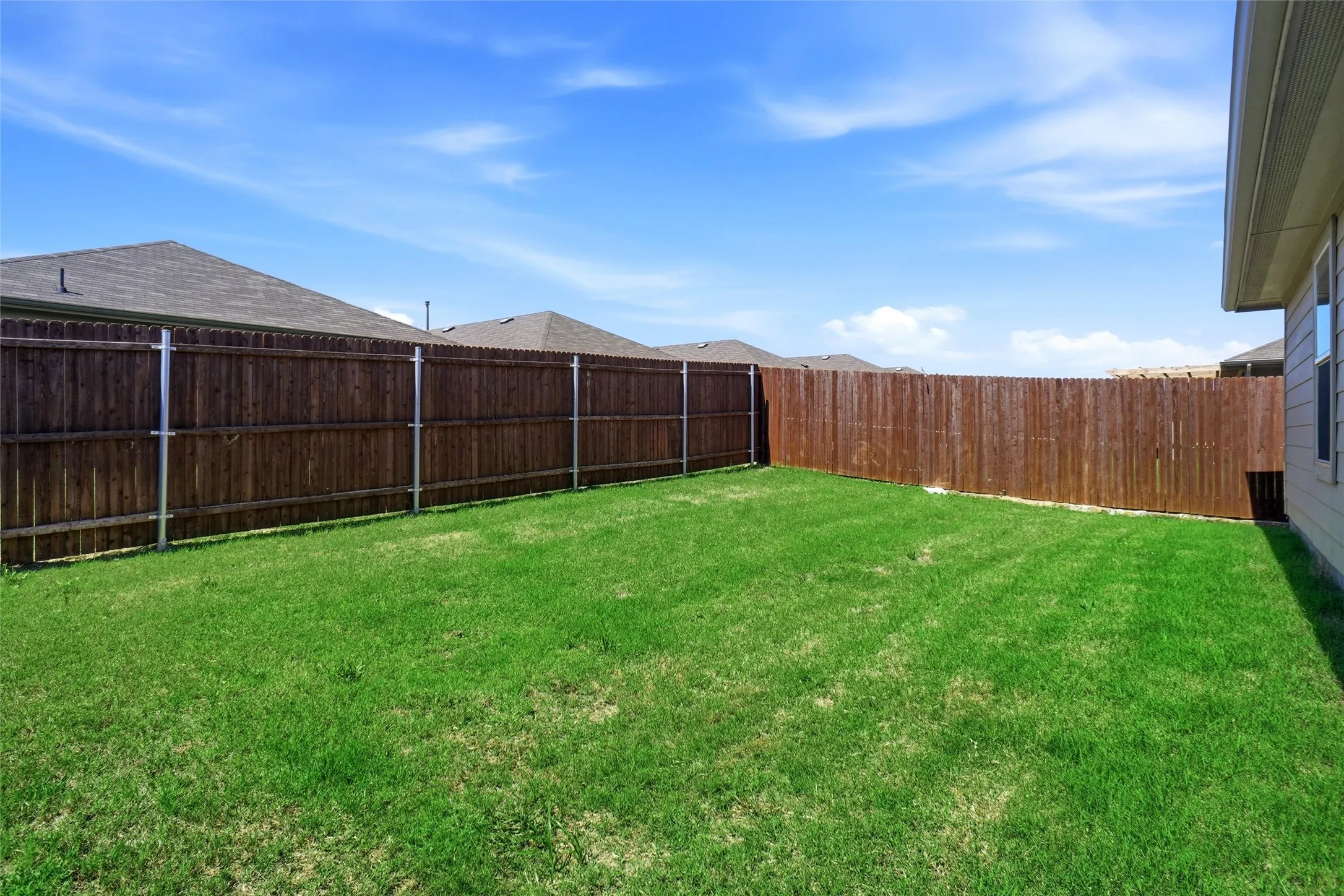 Fully Fenced Yard