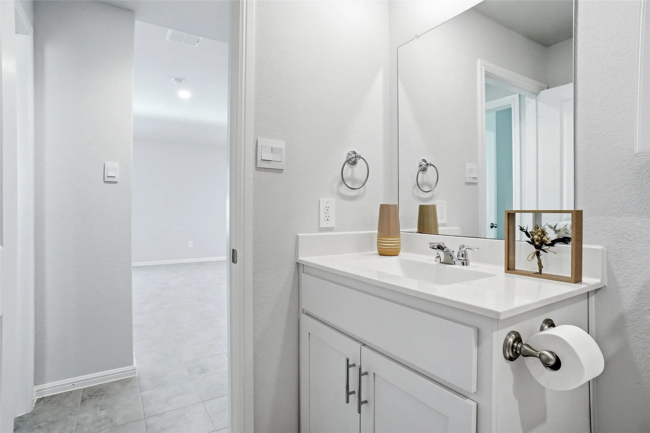 Hall Bathroom Between 2nd and third Bedrooms